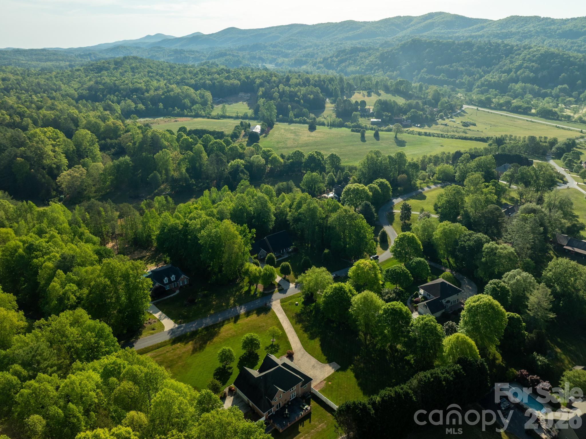 2447 Thornfield Drive — Lenoir