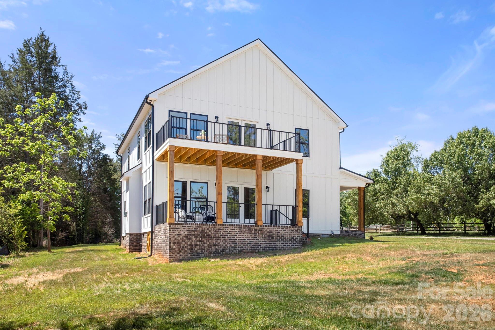 4762 Lazy Lane — Denver