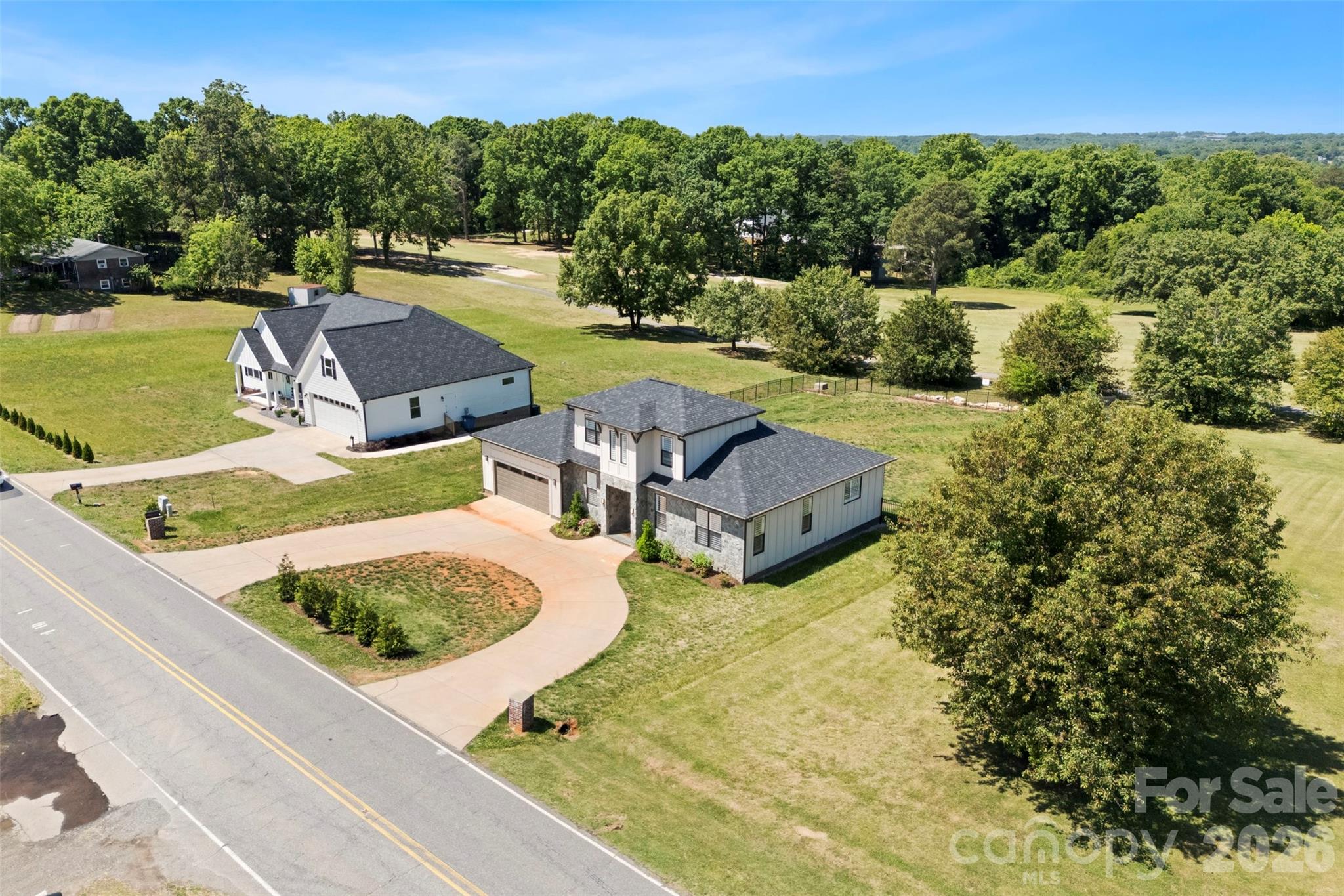 1129 Stony Point Road — Kings Mountain