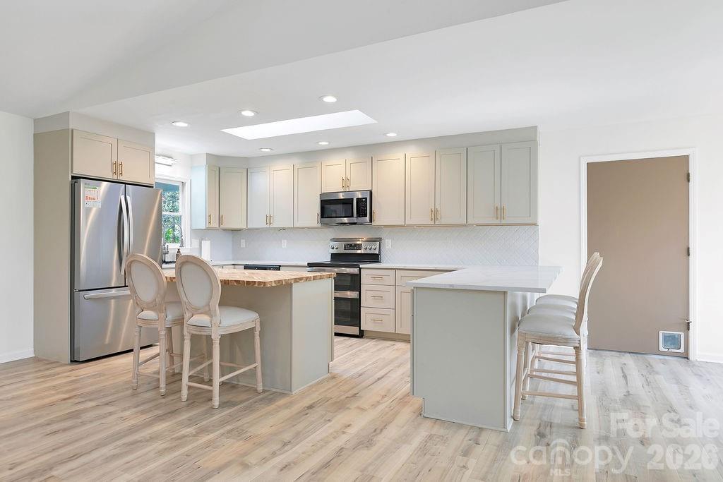 1388 King Road — Pisgah Forest
