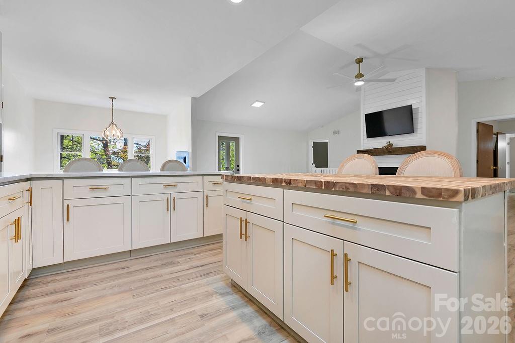 1388 King Road — Pisgah Forest