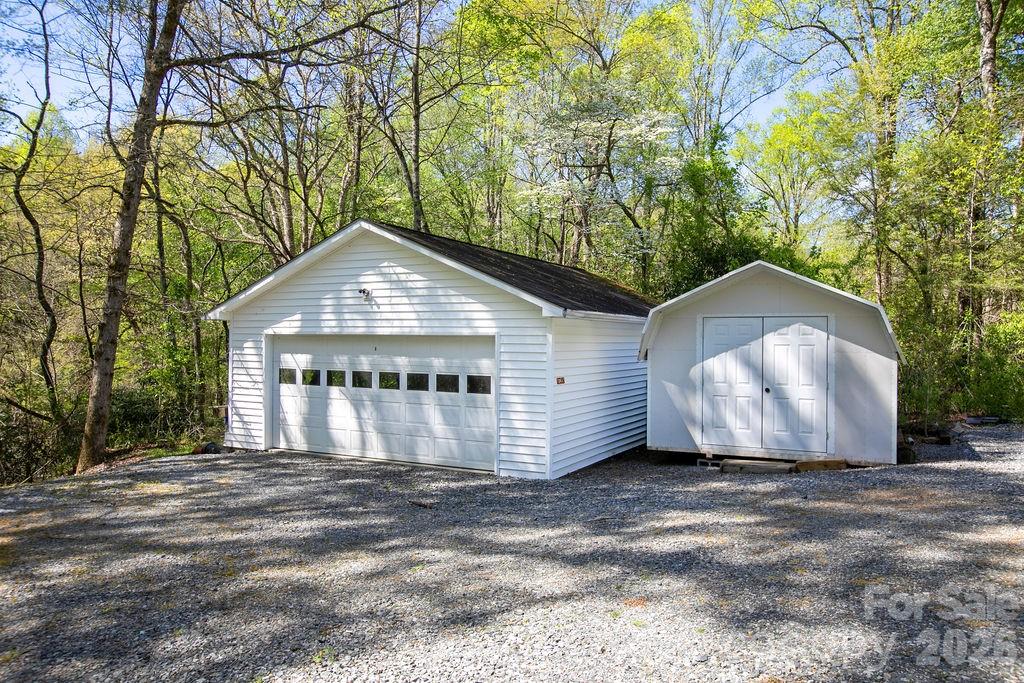 1388 King Road — Pisgah Forest