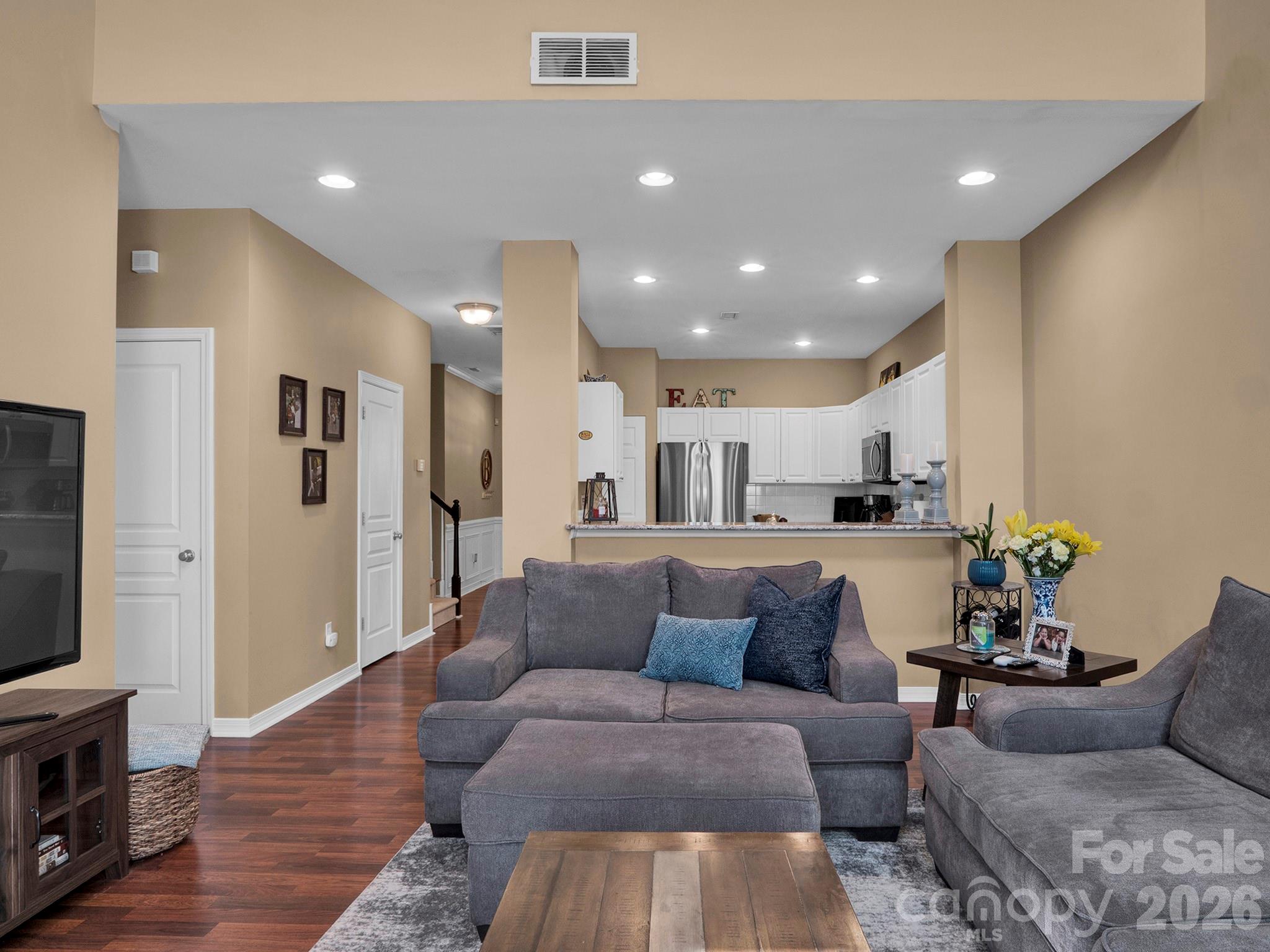 8444 Brookings Drive — Charlotte