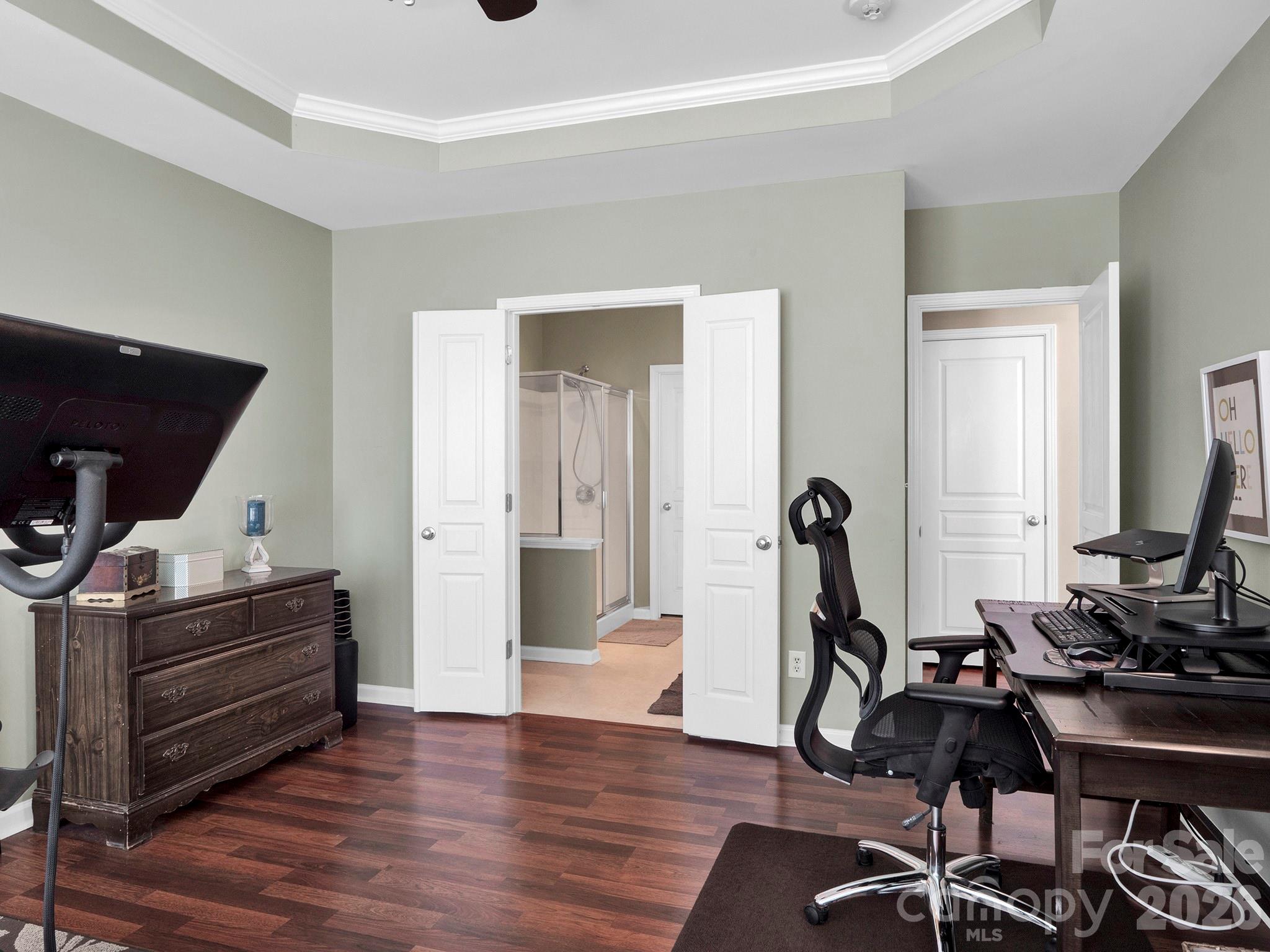 8444 Brookings Drive — Charlotte