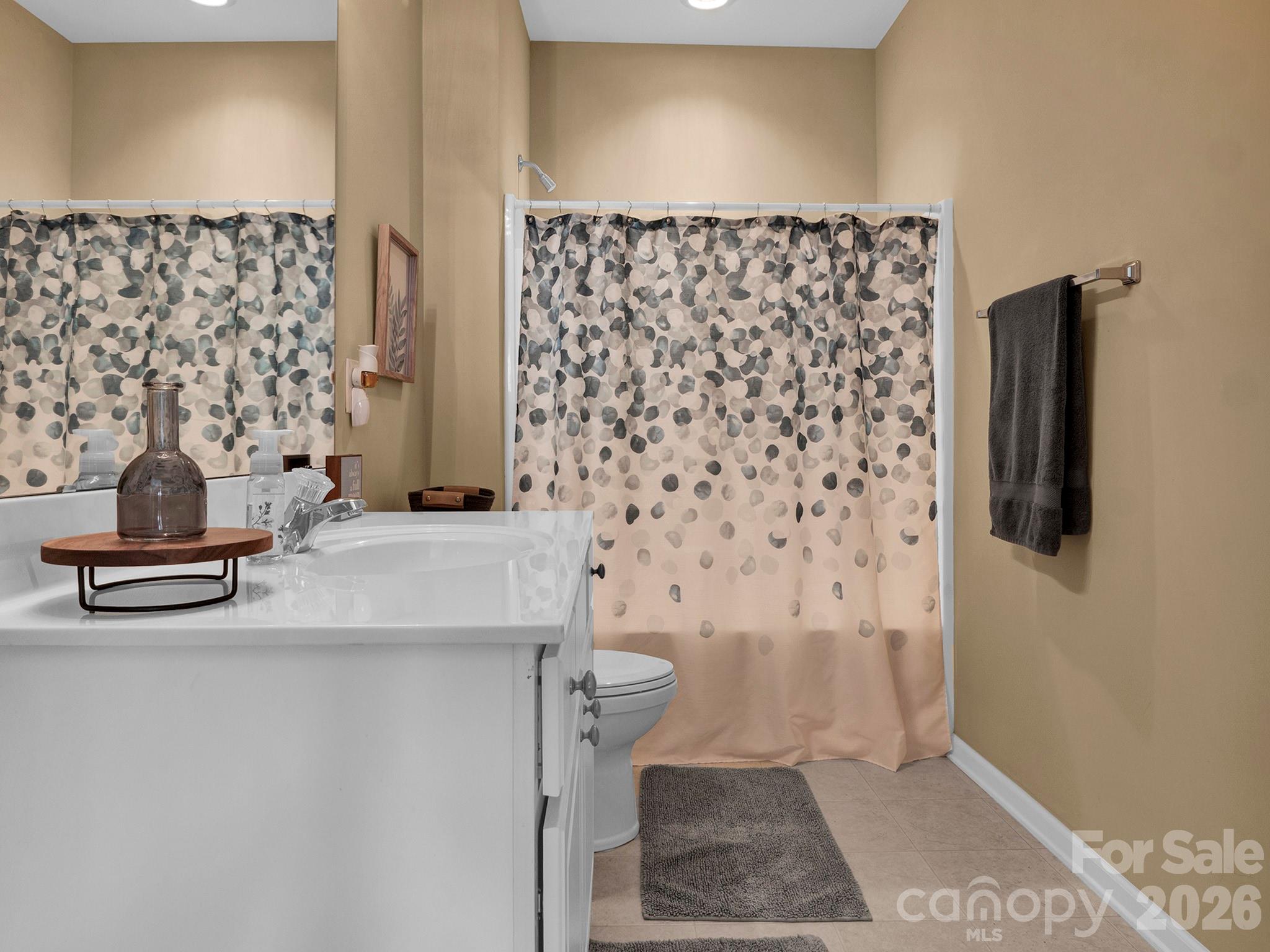 8444 Brookings Drive — Charlotte