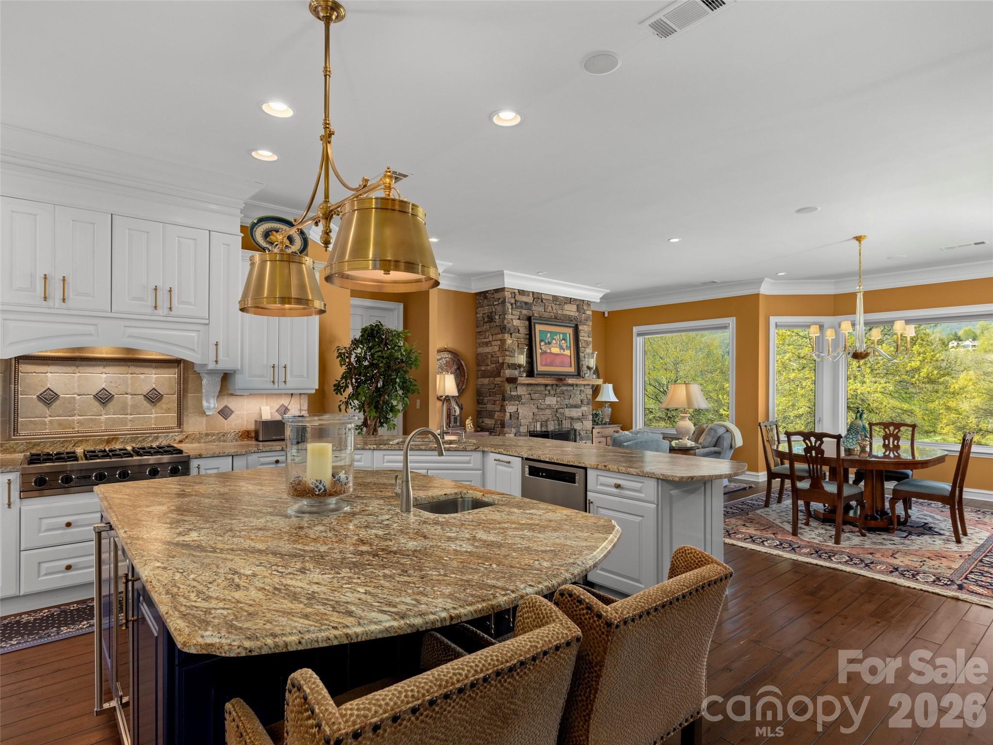 14 Golfside Court — Arden
