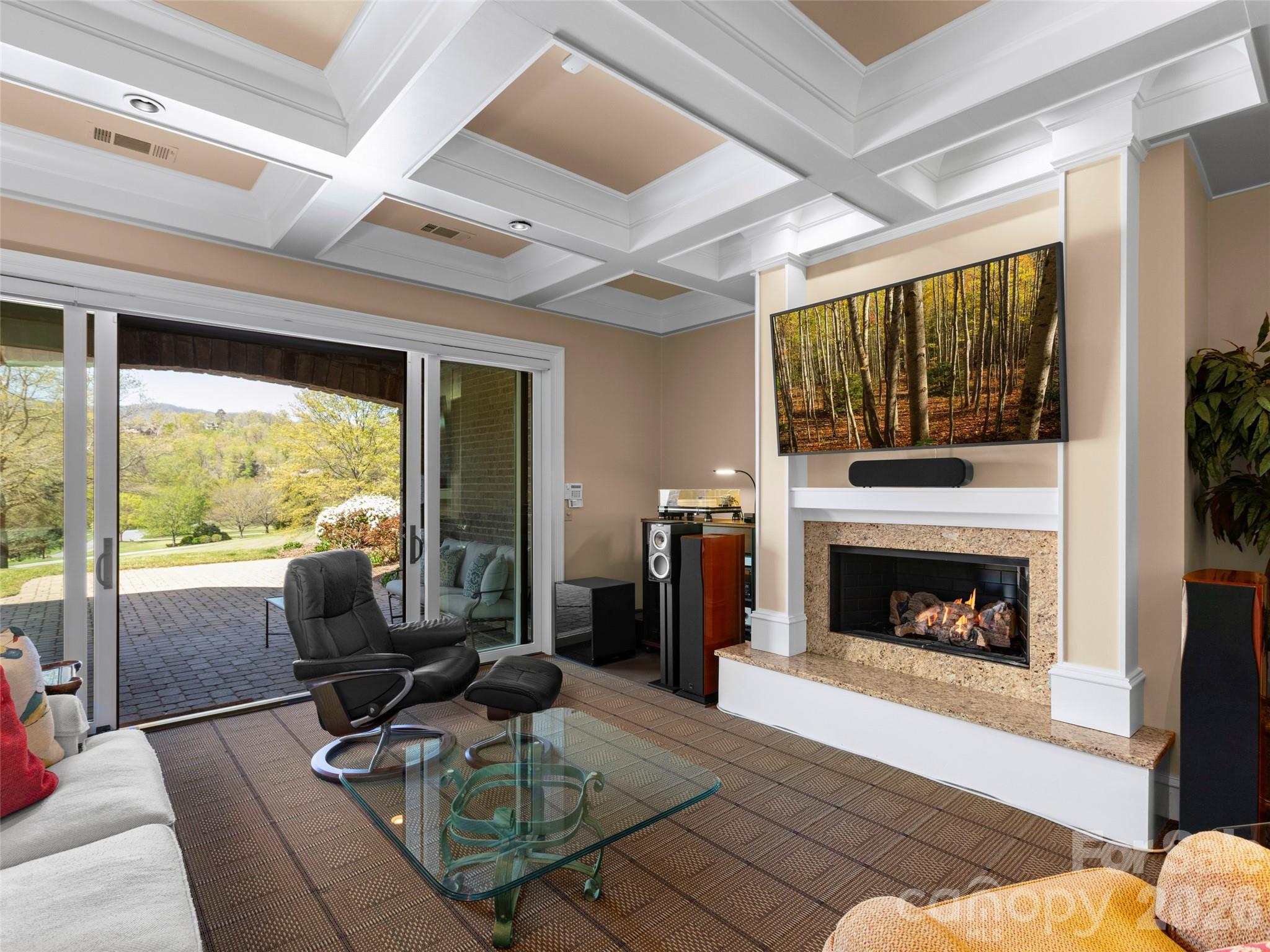 14 Golfside Court — Arden