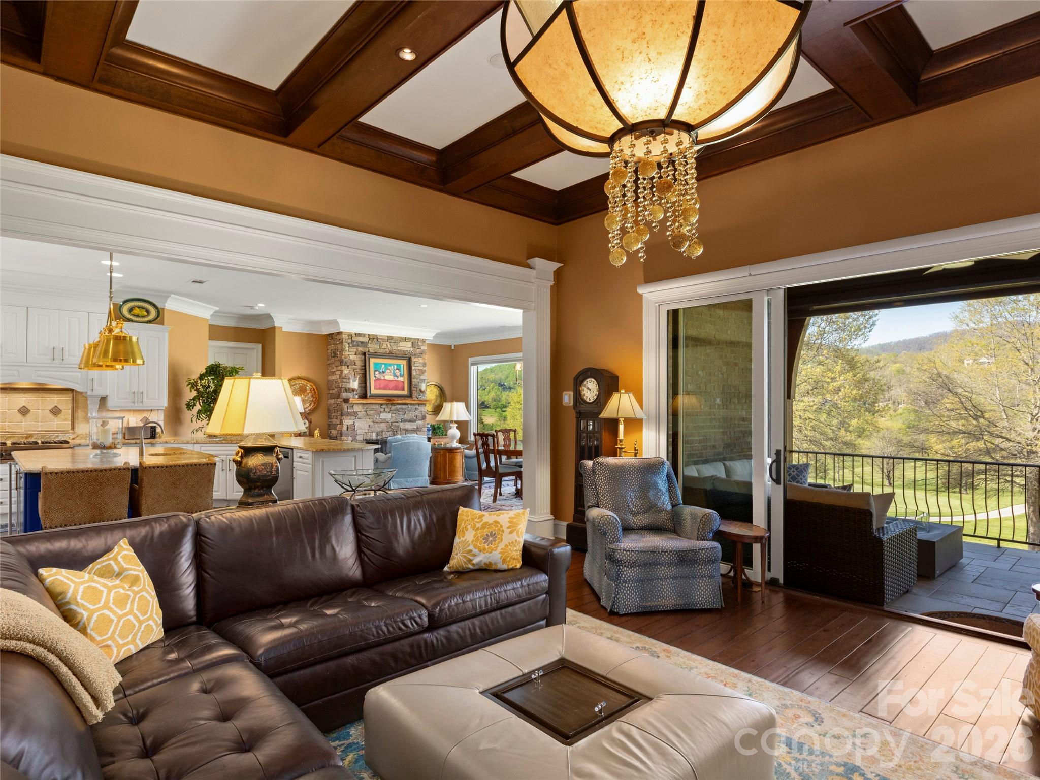 14 Golfside Court — Arden