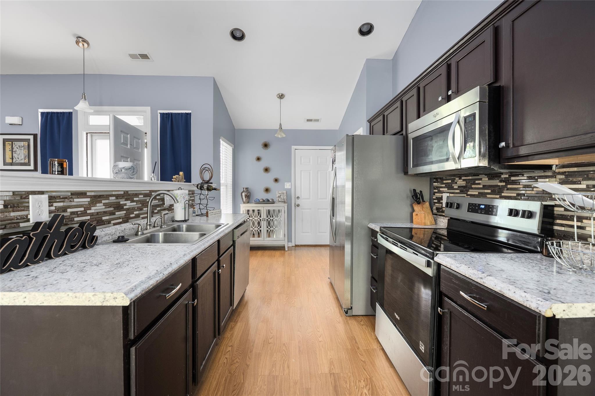 9713 Veronica Drive — Charlotte