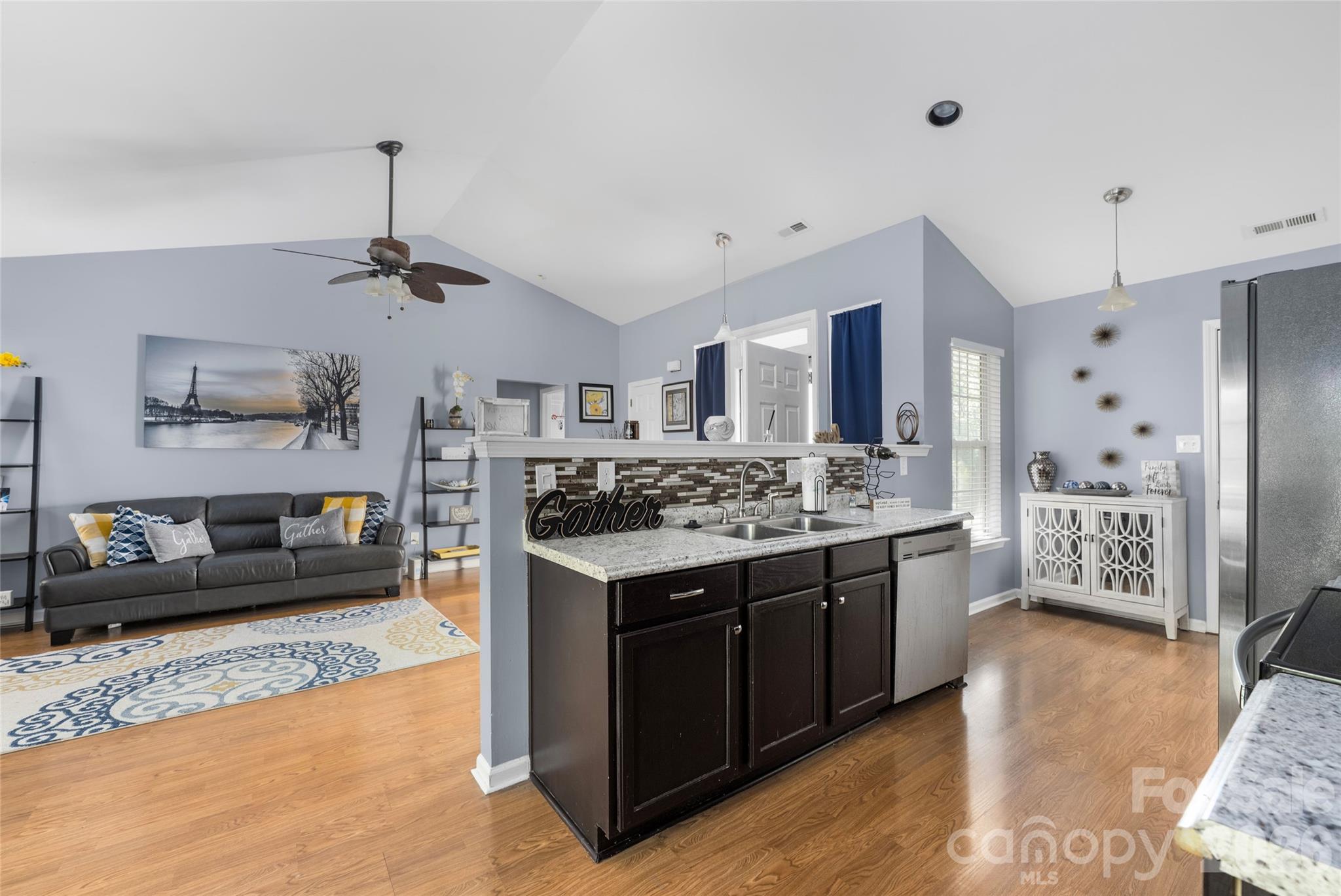 9713 Veronica Drive — Charlotte