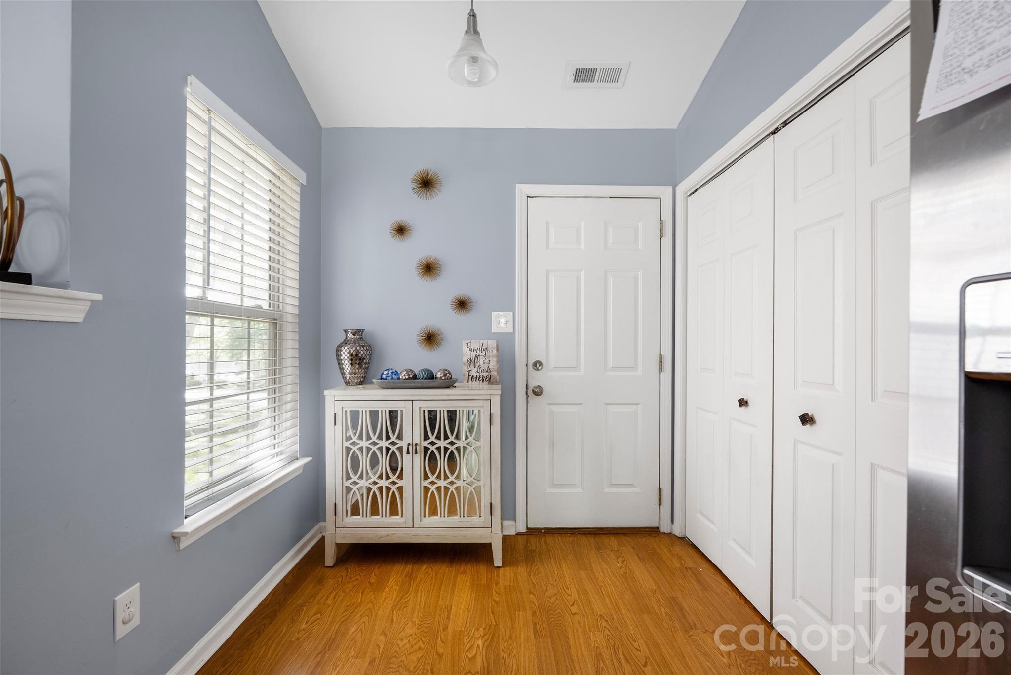 9713 Veronica Drive — Charlotte