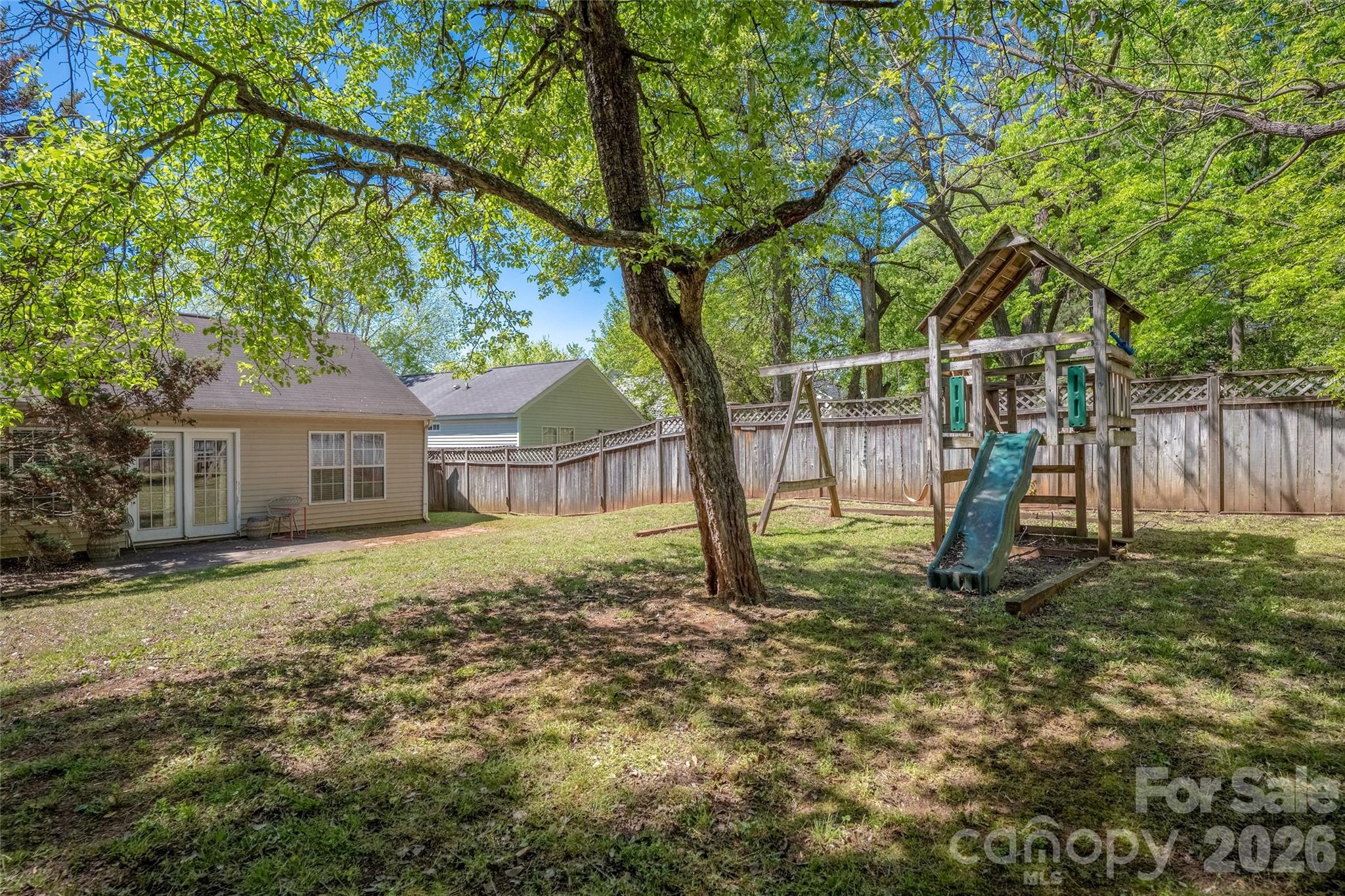 9713 Veronica Drive — Charlotte