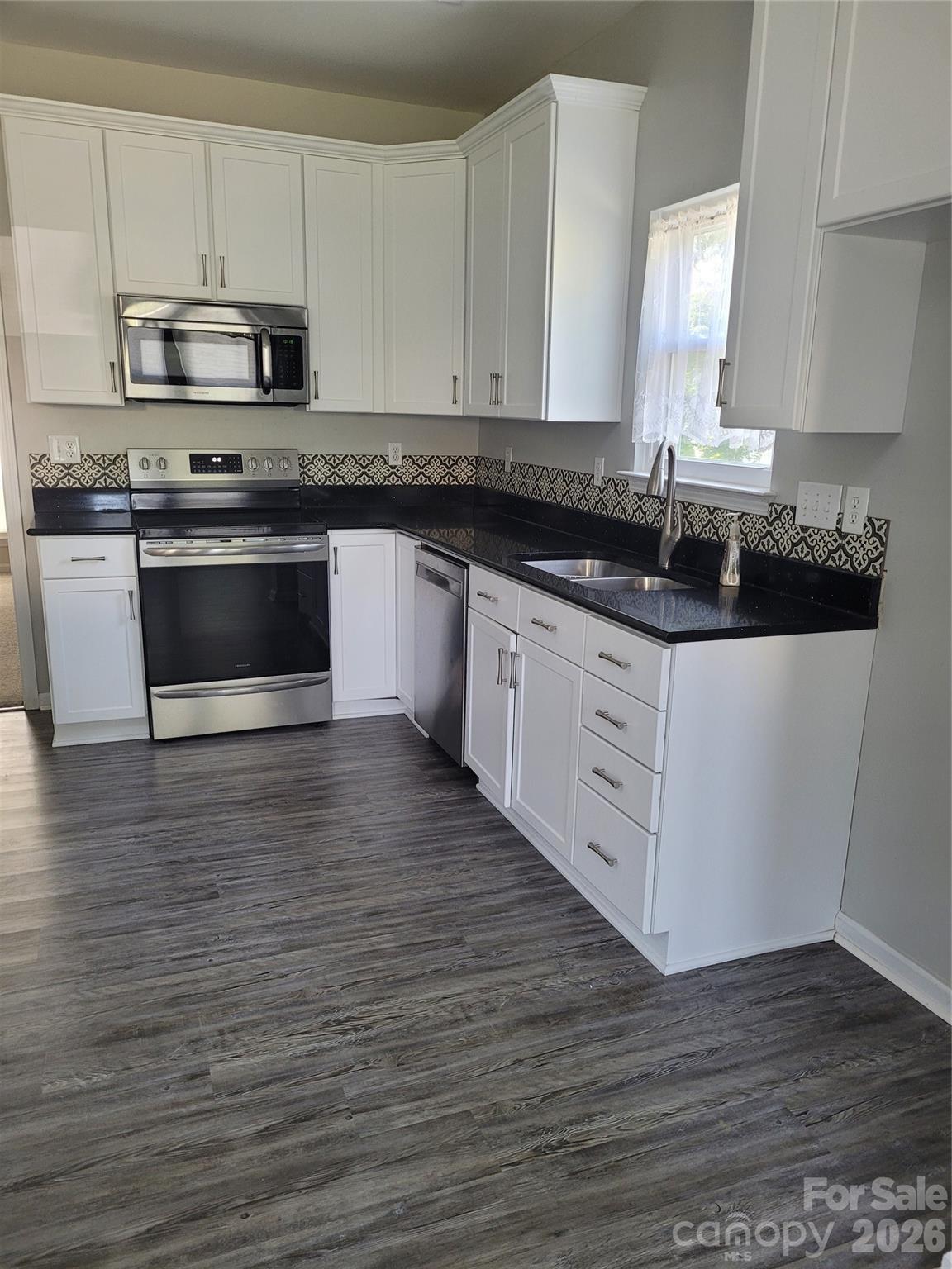 103 Pamlico Lane — Mooresville