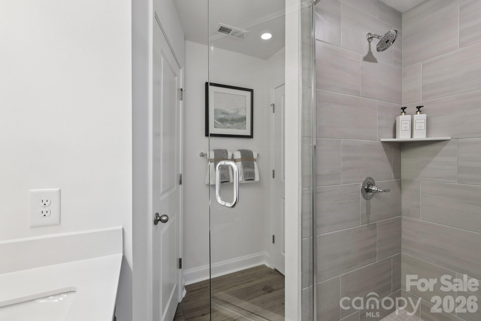 7617 Ethora Way — Charlotte