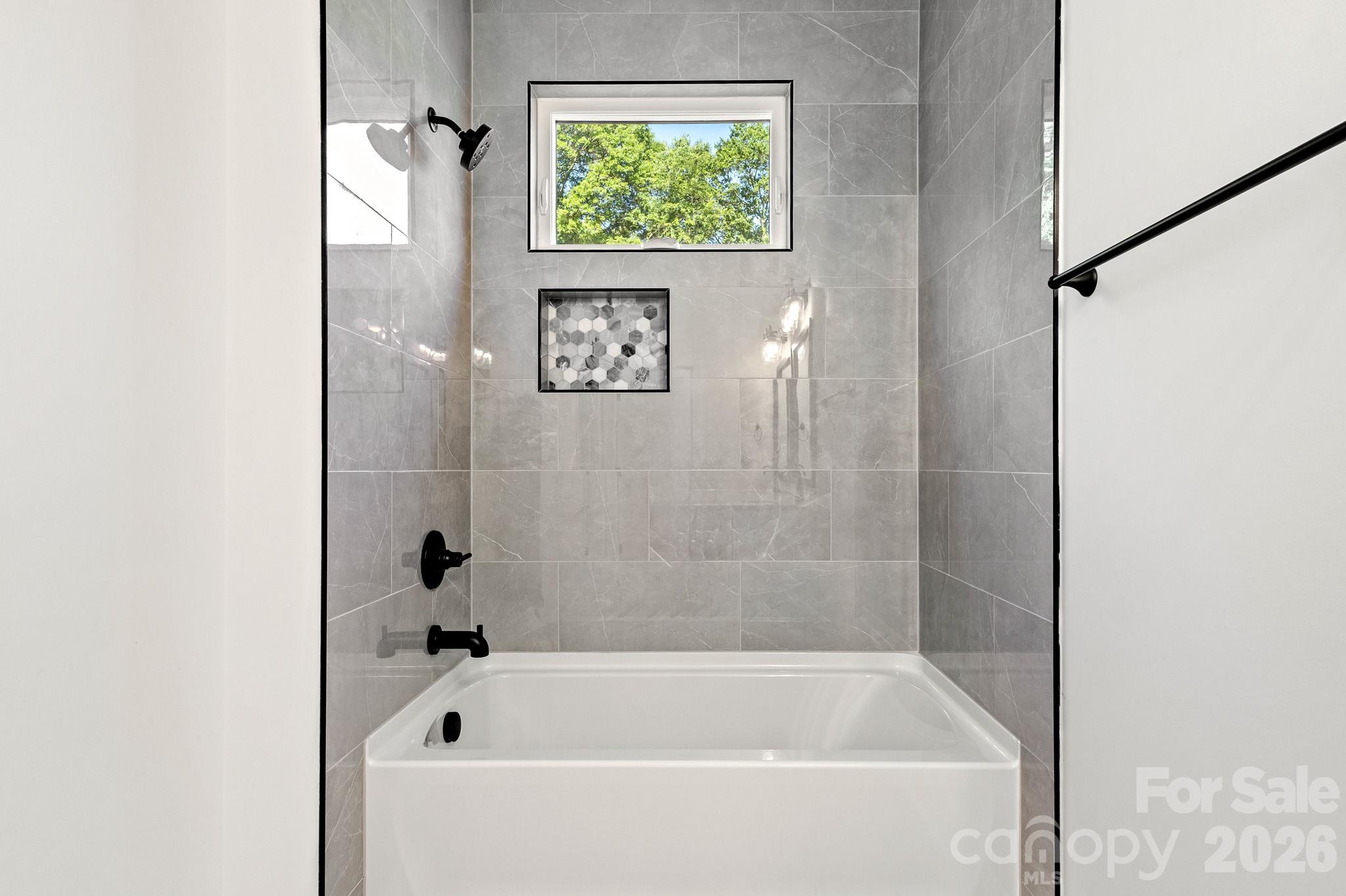 2526 Deherradora Avenue — Charlotte