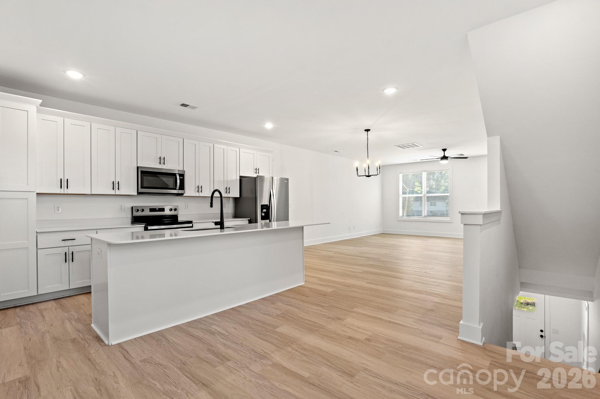 2526 Deherradora Avenue — Charlotte