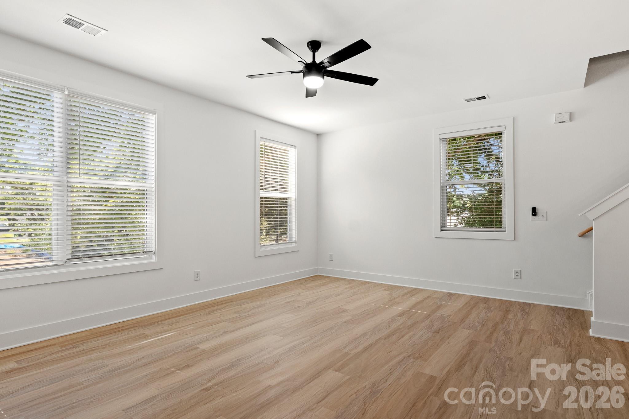 2526 Deherradora Avenue — Charlotte