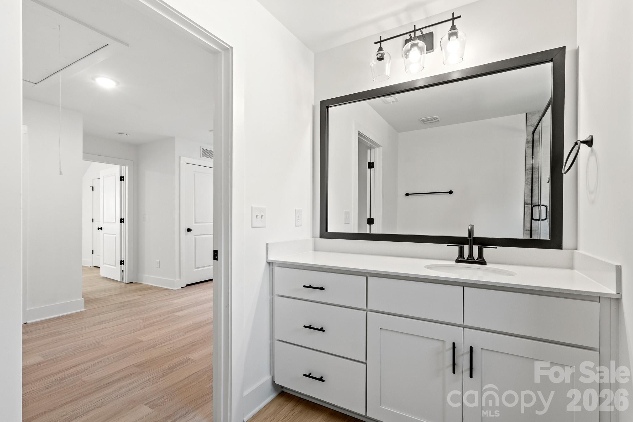 2526 Deherradora Avenue — Charlotte