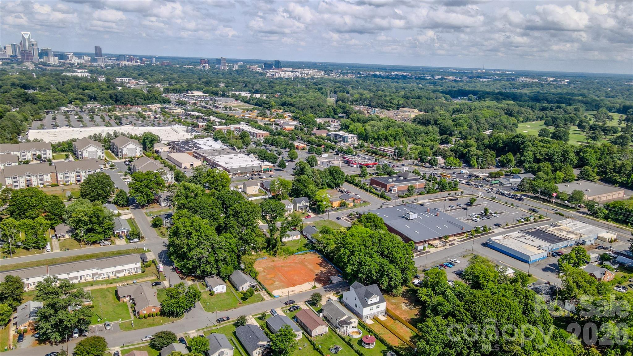 2526 Deherradora Avenue — Charlotte