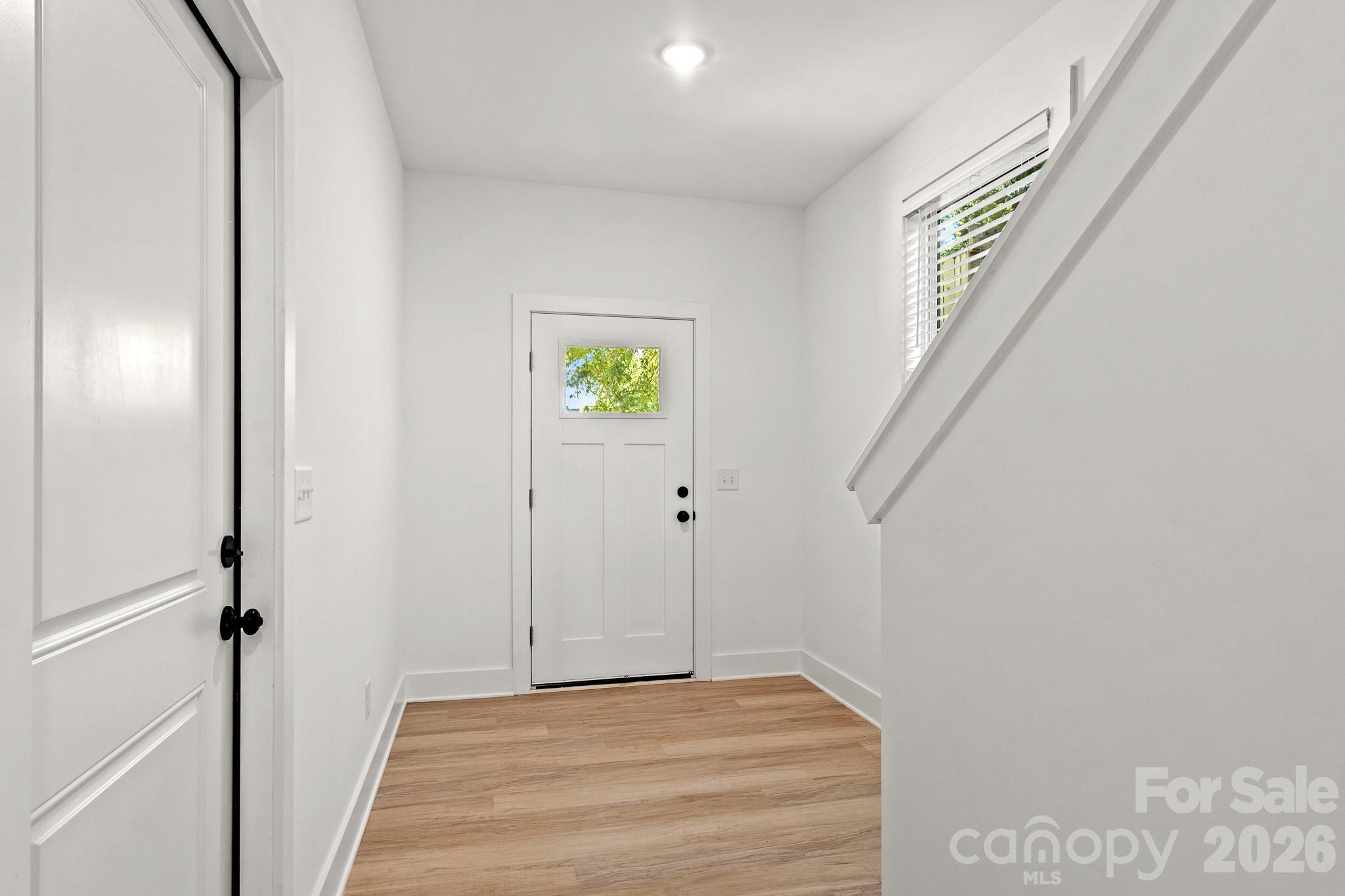 2526 Deherradora Avenue — Charlotte
