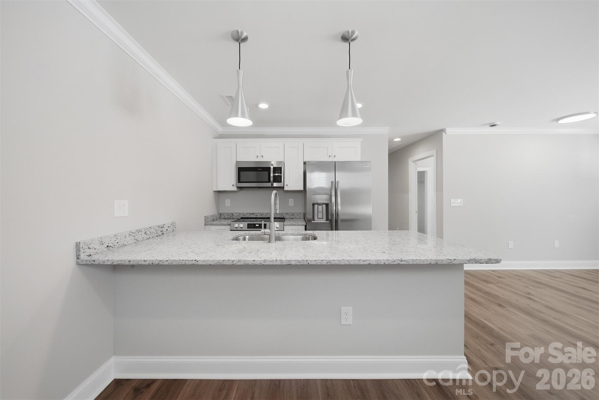1294 18th Street NE — Hickory