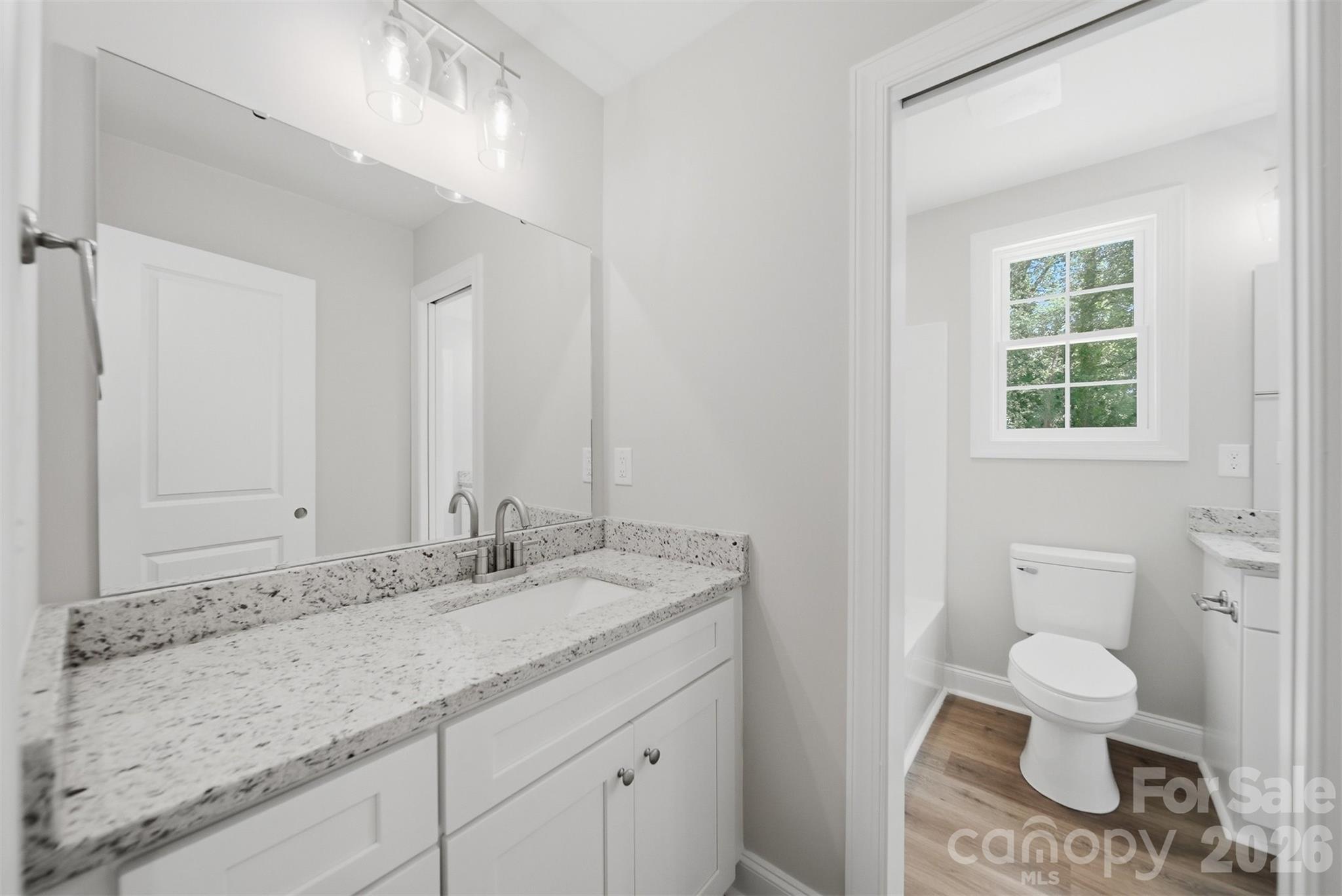 1294 18th Street NE — Hickory