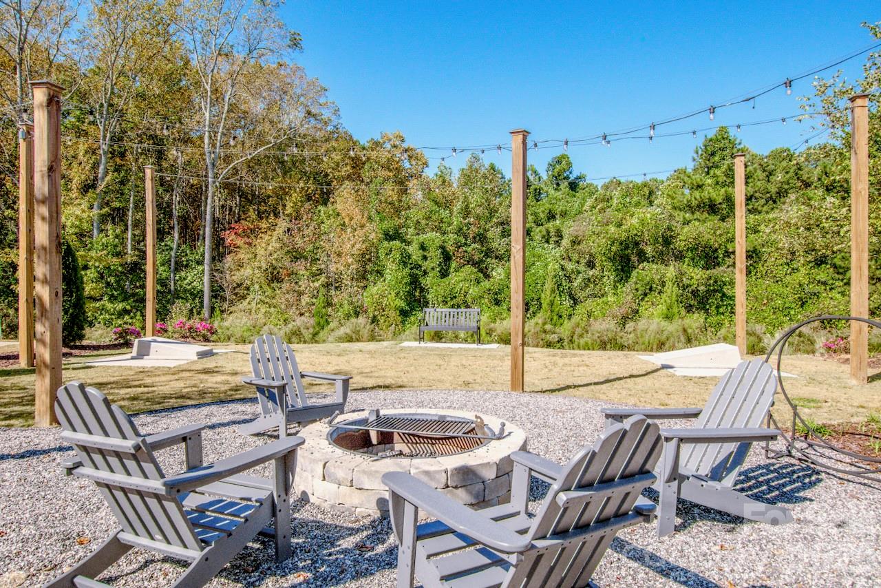 1270 Brawley School Road #F — Mooresville