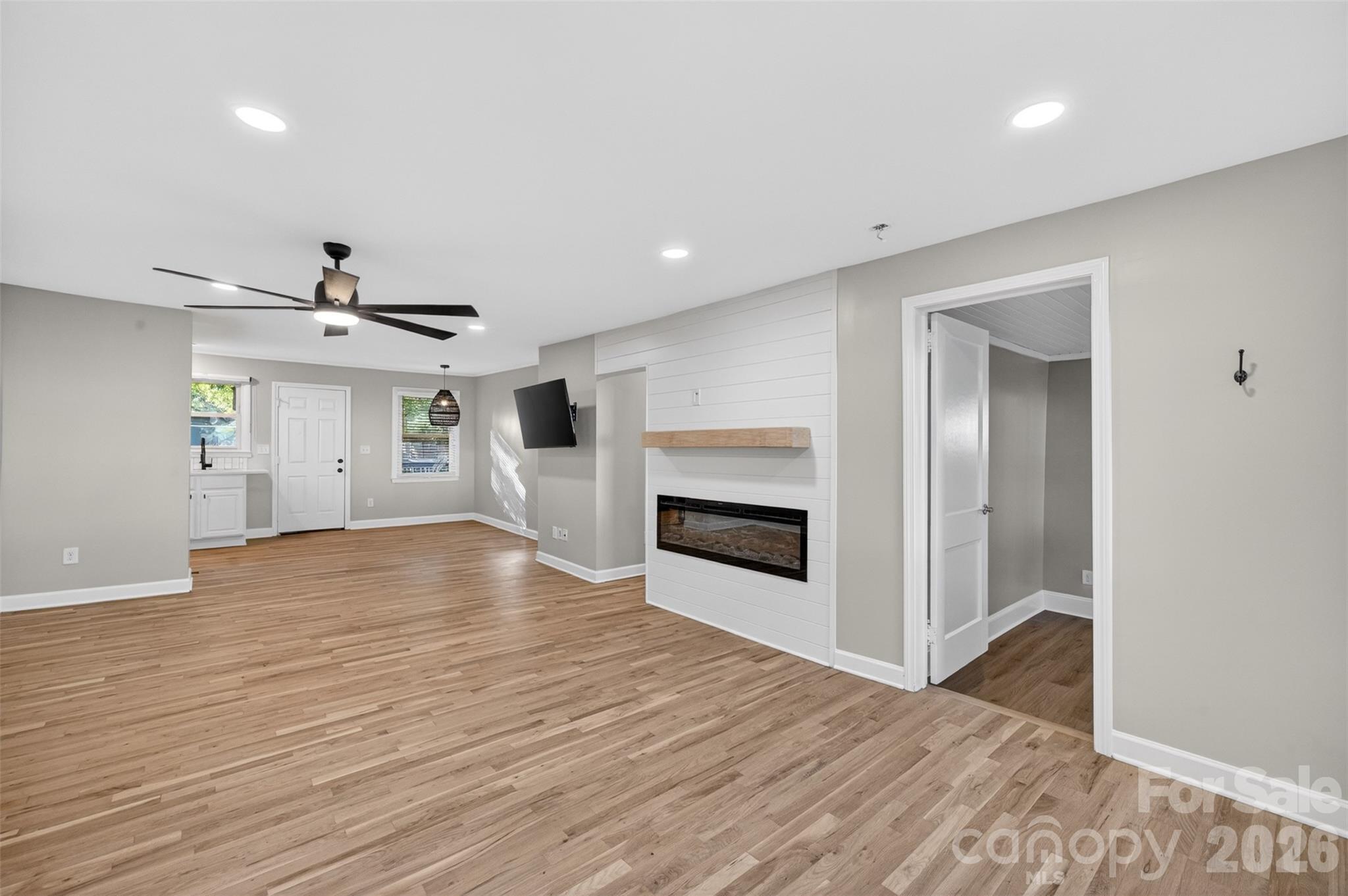 1816 Anderson Street — Charlotte