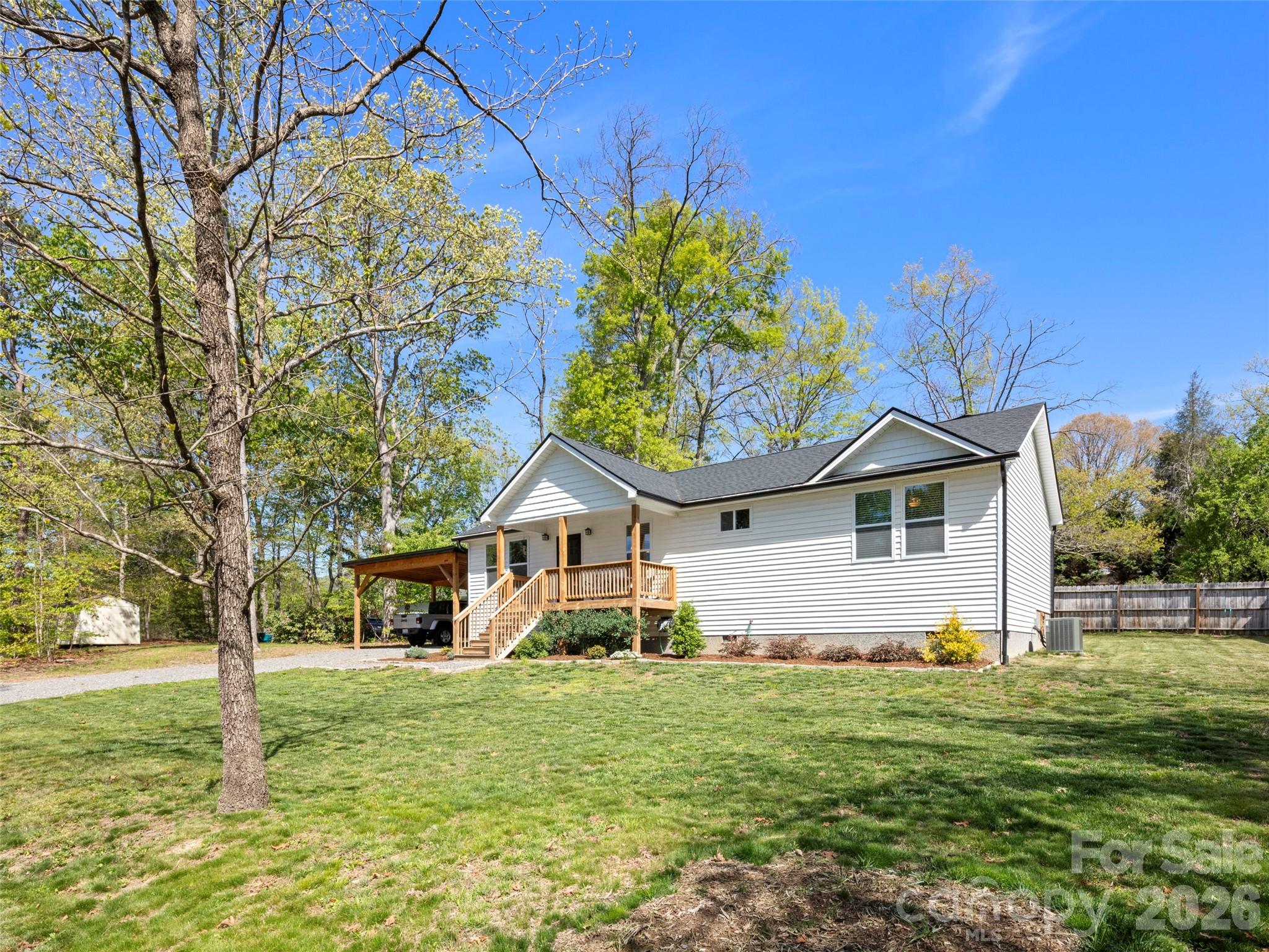 14 Avena Street — Black Mountain