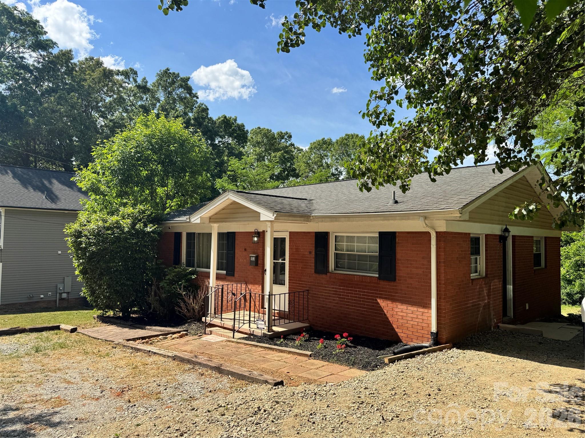 153 American Avenue NE — Concord
