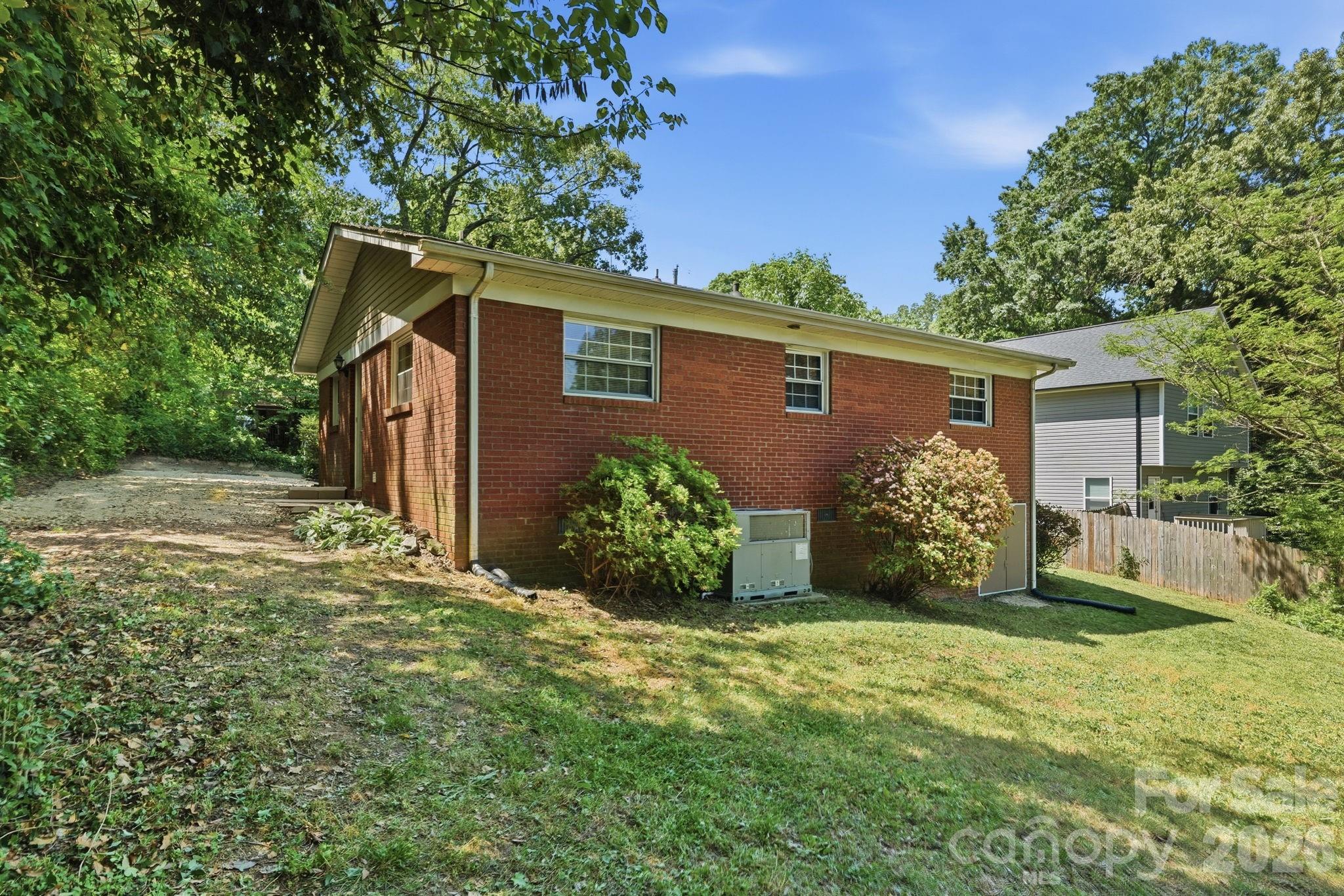 153 American Avenue NE — Concord
