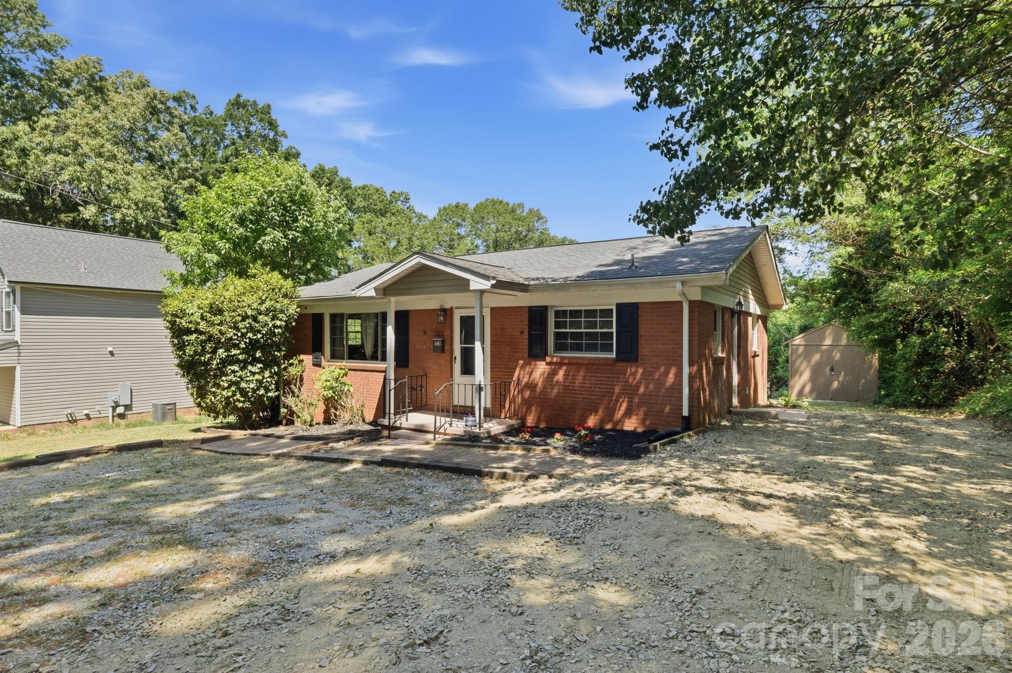 153 American Avenue NE — Concord