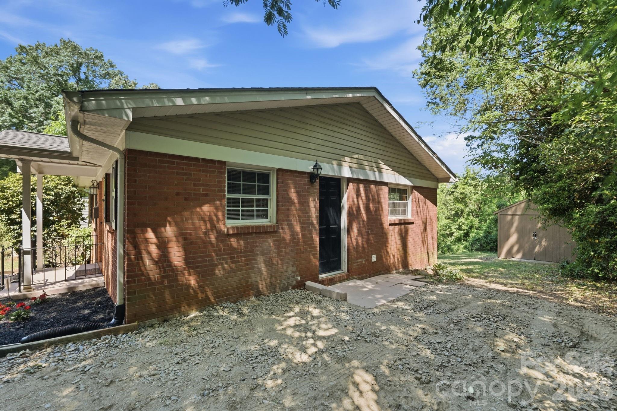 153 American Avenue NE — Concord