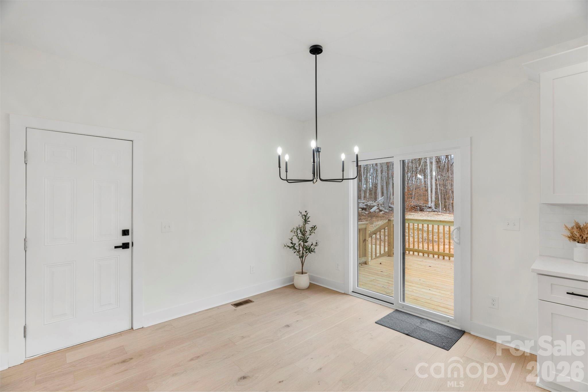 5002 Parkwood School Road — Waxhaw