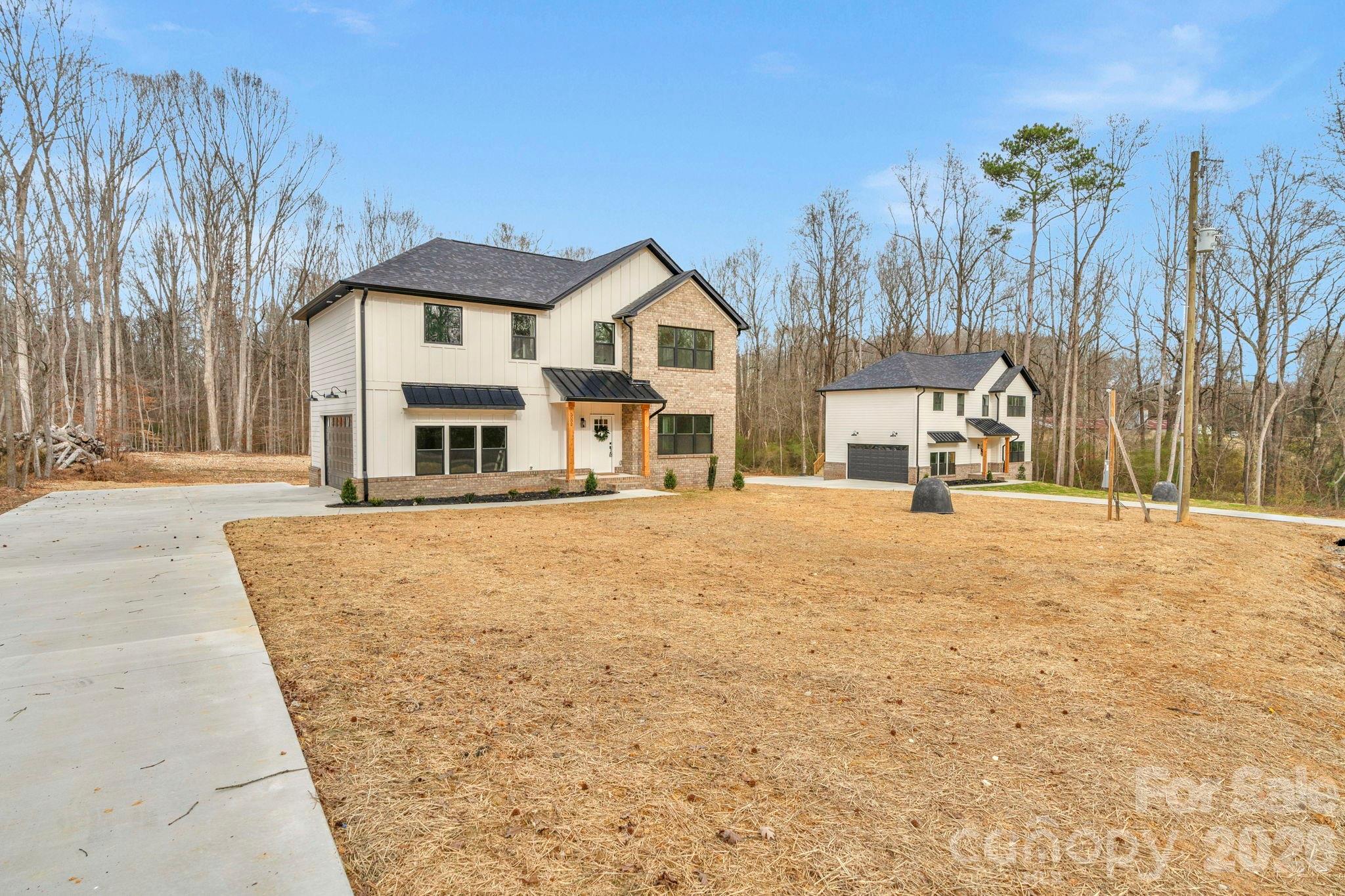 5002 Parkwood School Road — Waxhaw