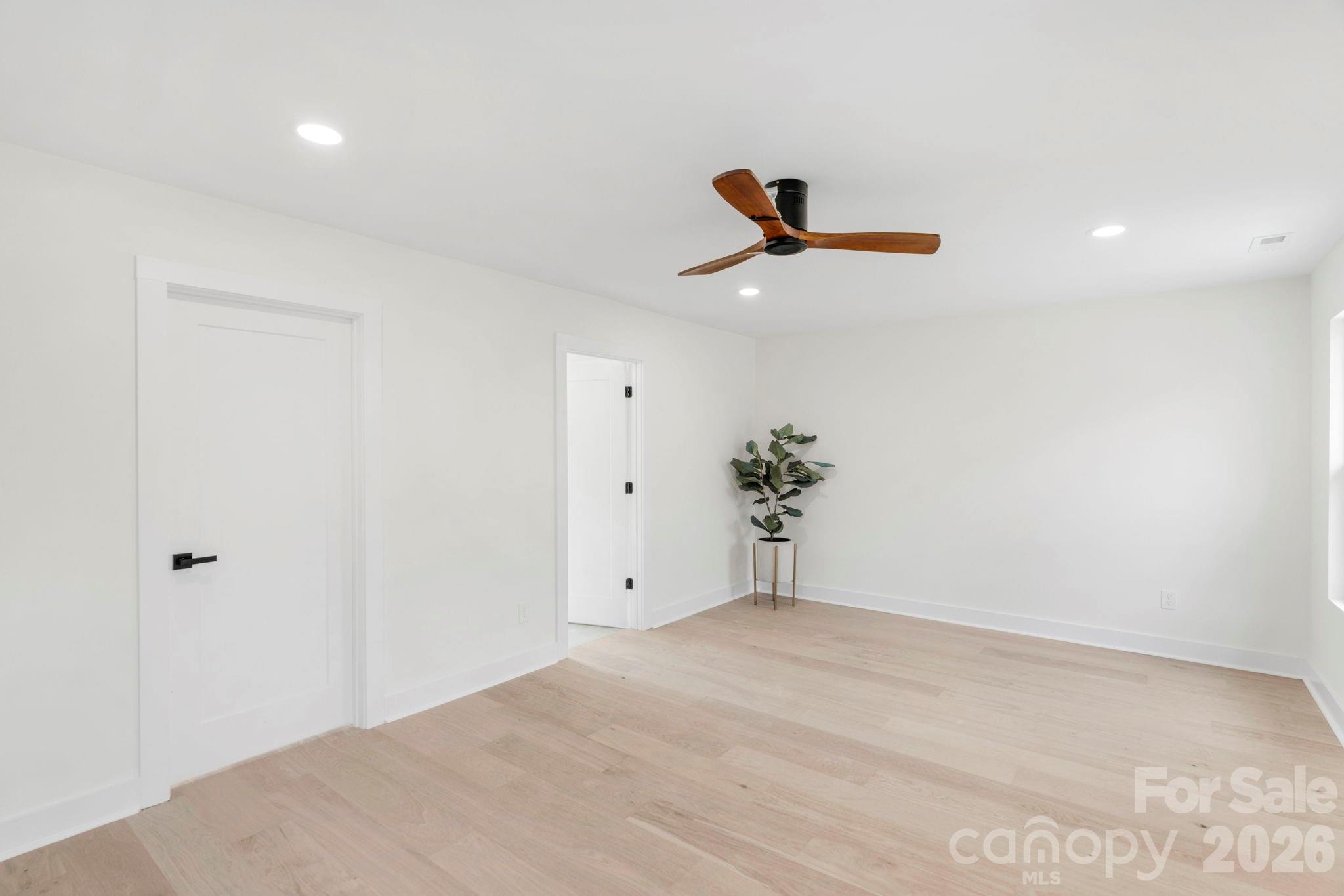 5002 Parkwood School Road — Waxhaw