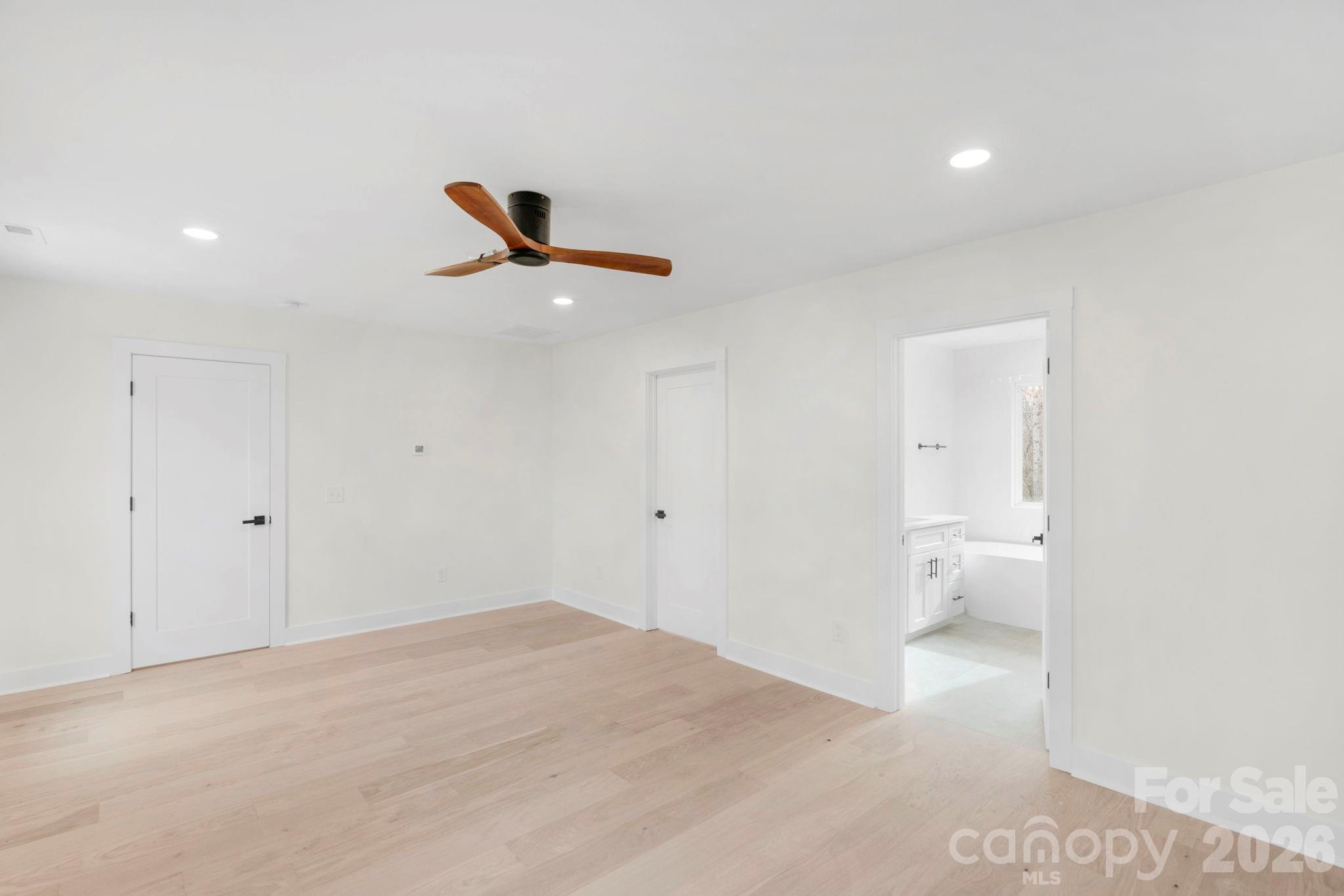 5002 Parkwood School Road — Waxhaw