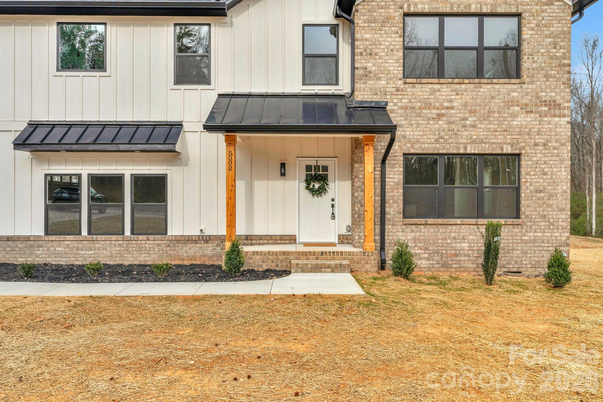 5002 Parkwood School Road — Waxhaw