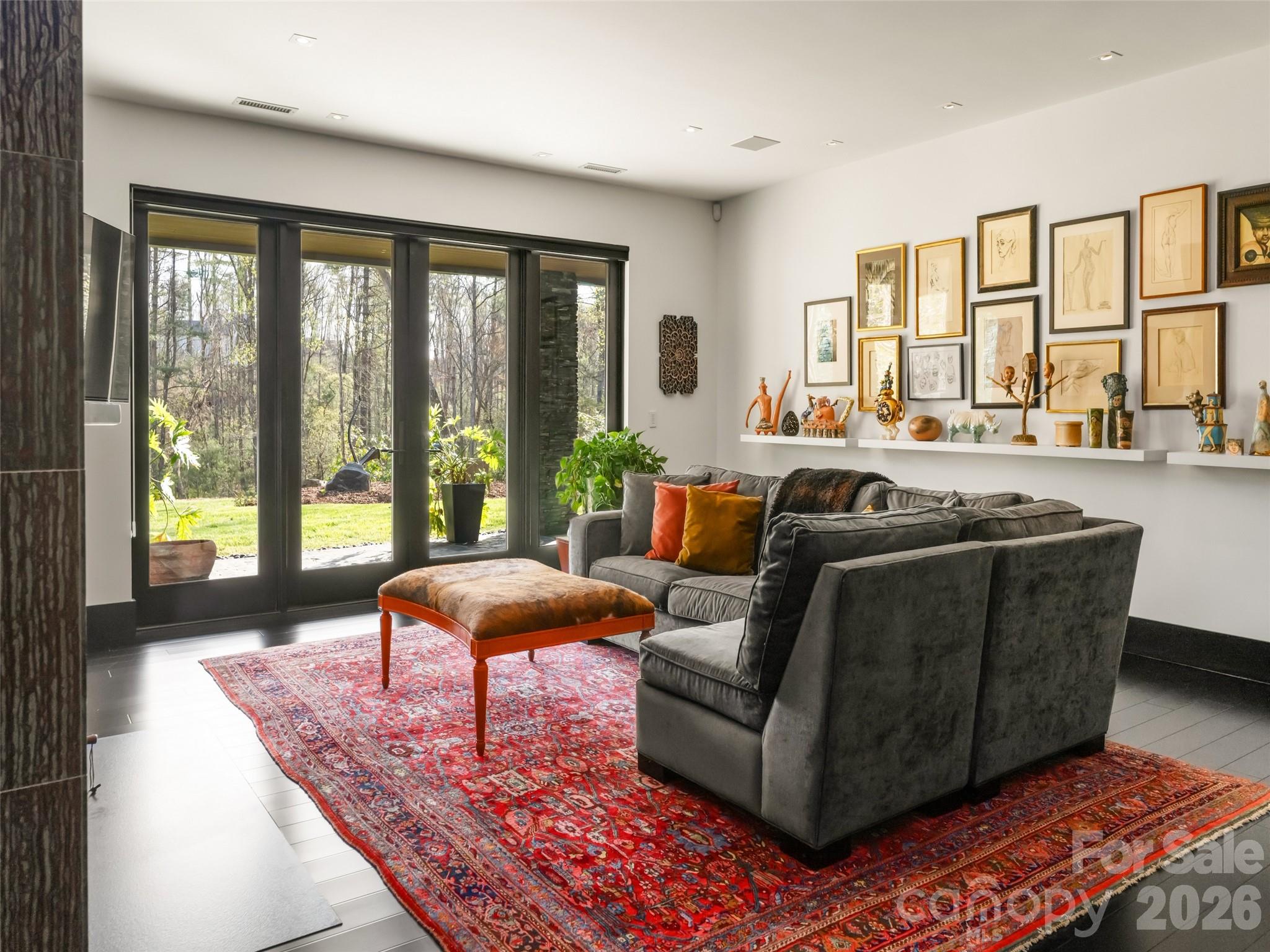 32 Brookline Drive — Asheville