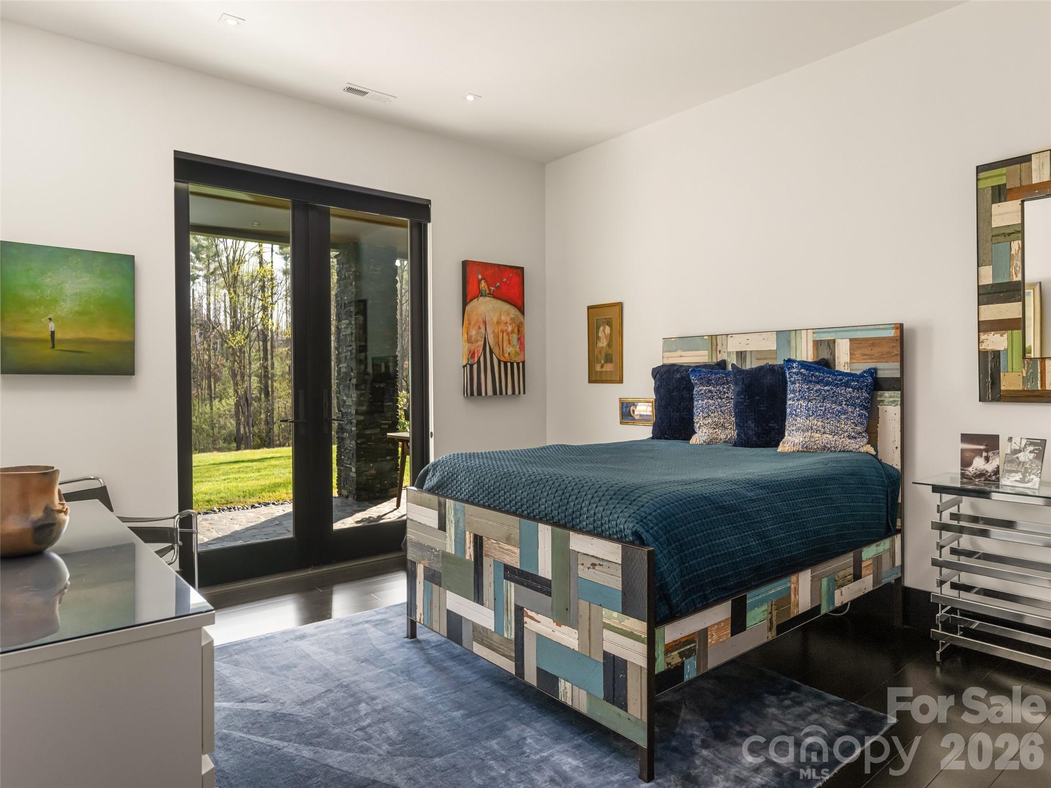 32 Brookline Drive — Asheville