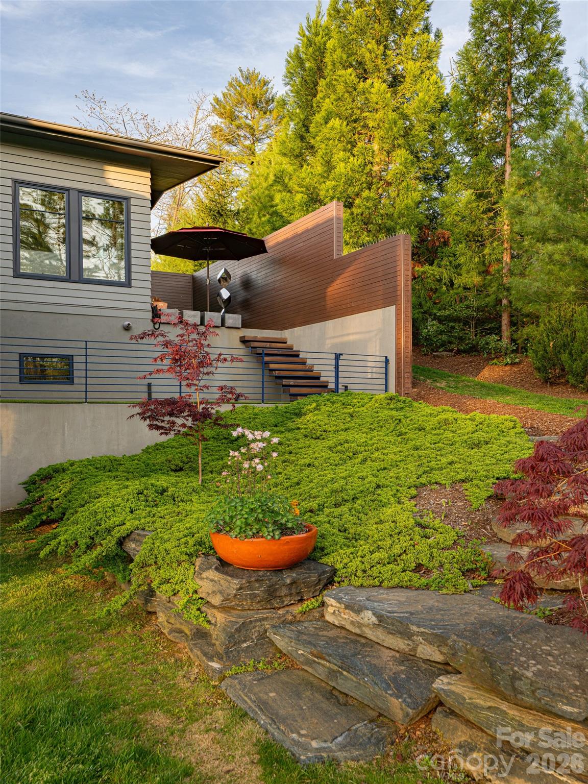 32 Brookline Drive — Asheville