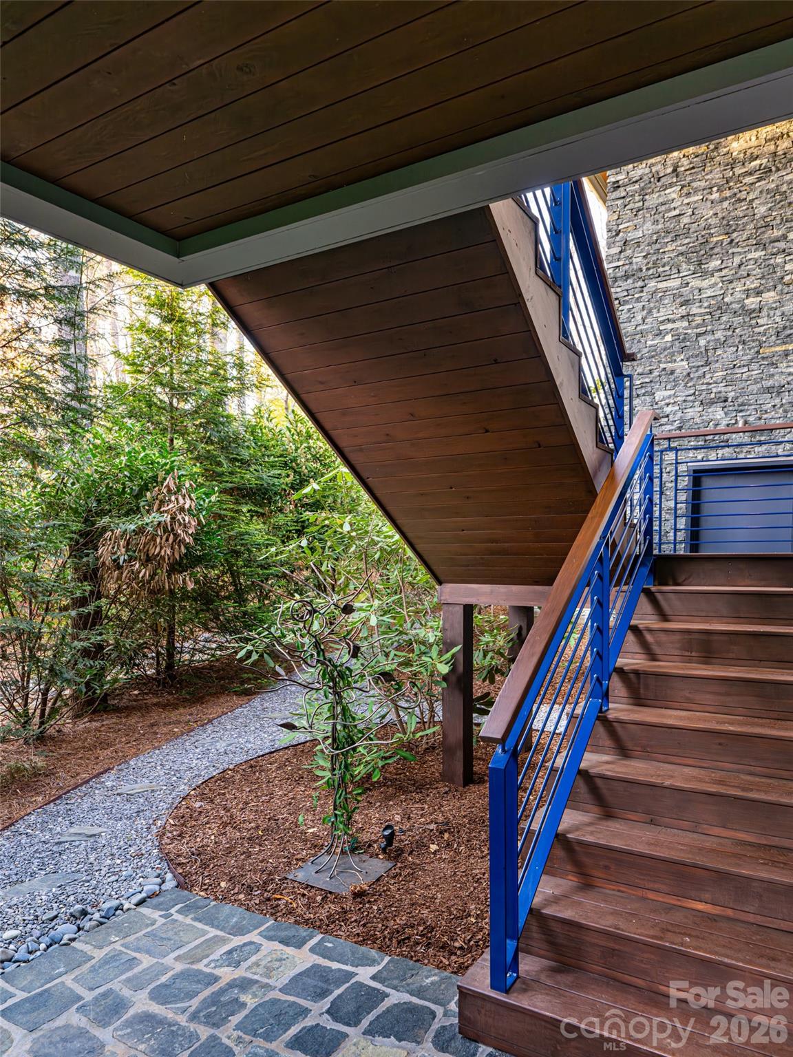 32 Brookline Drive — Asheville