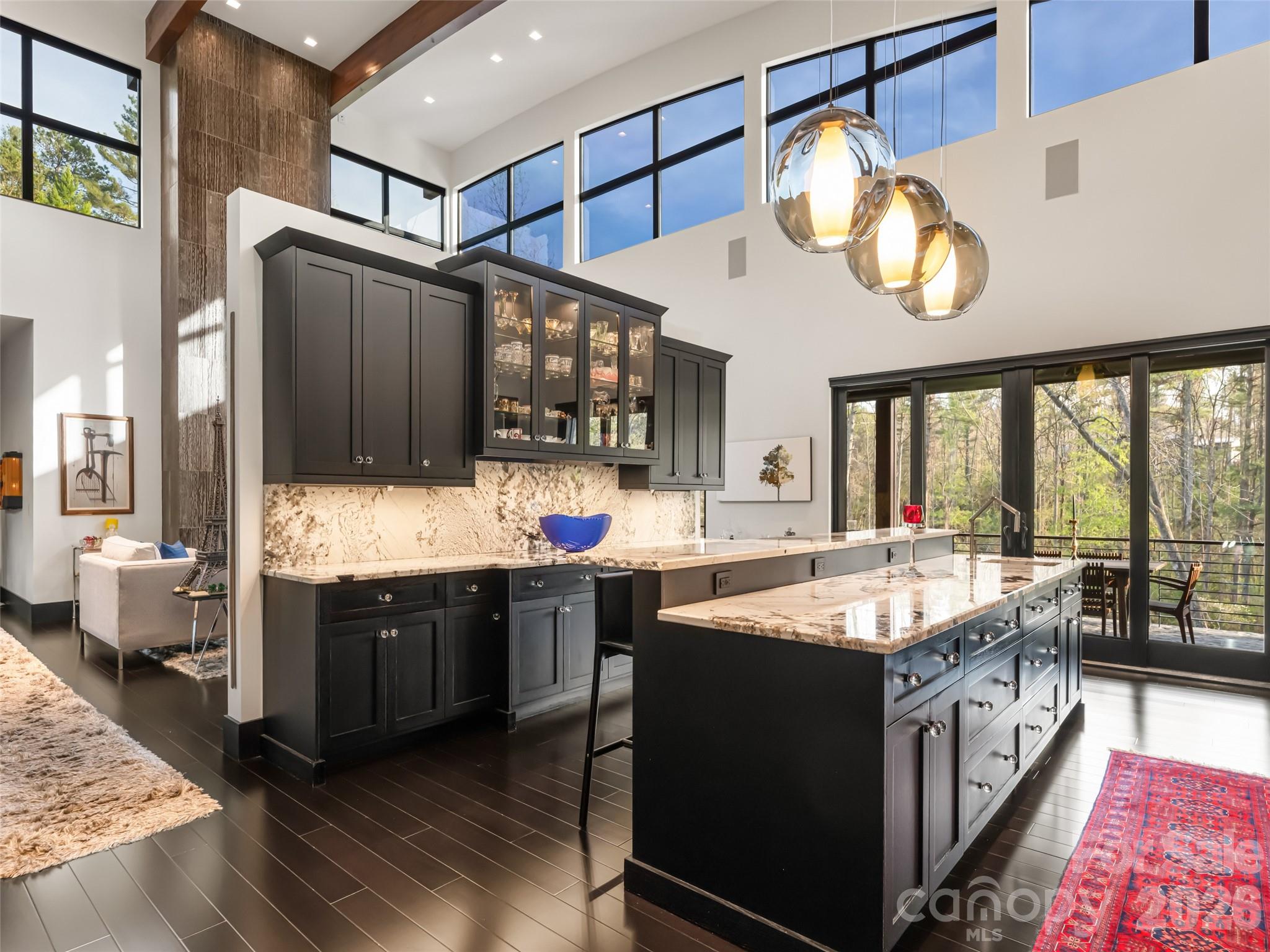 32 Brookline Drive — Asheville