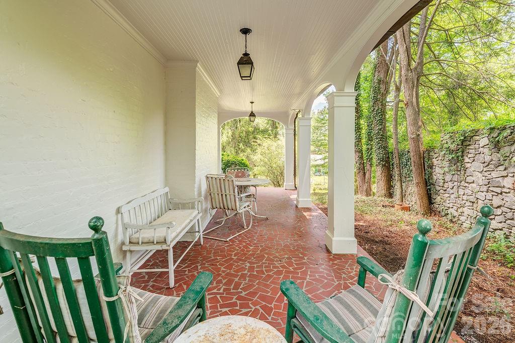 88 Bear Creek Road — Asheville