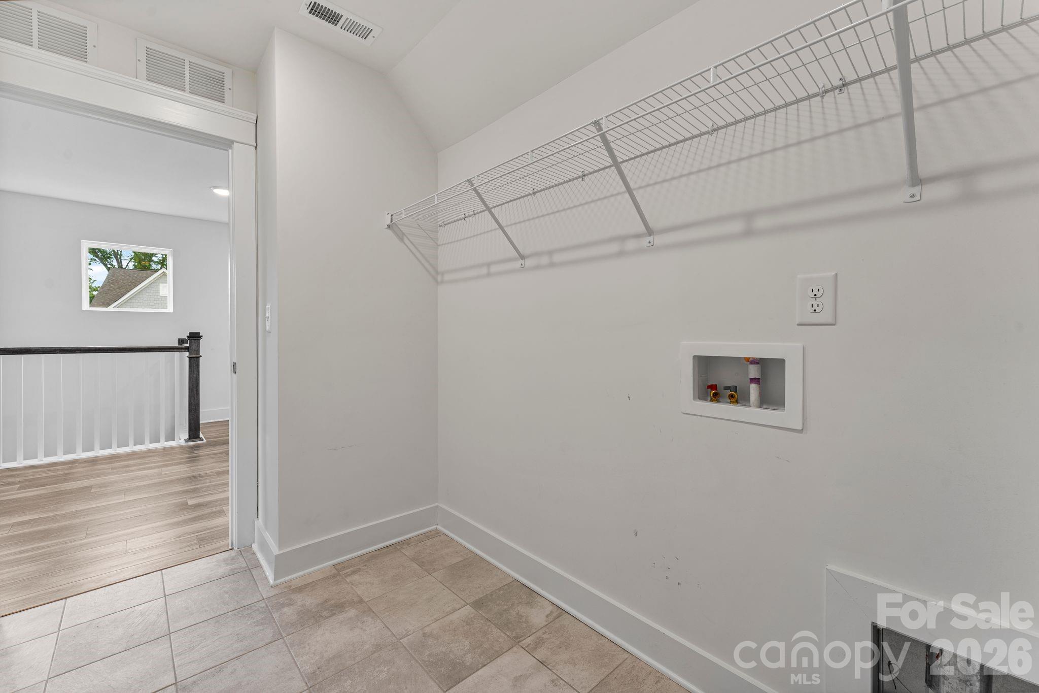 6211 Nandina Drive — Harrisburg