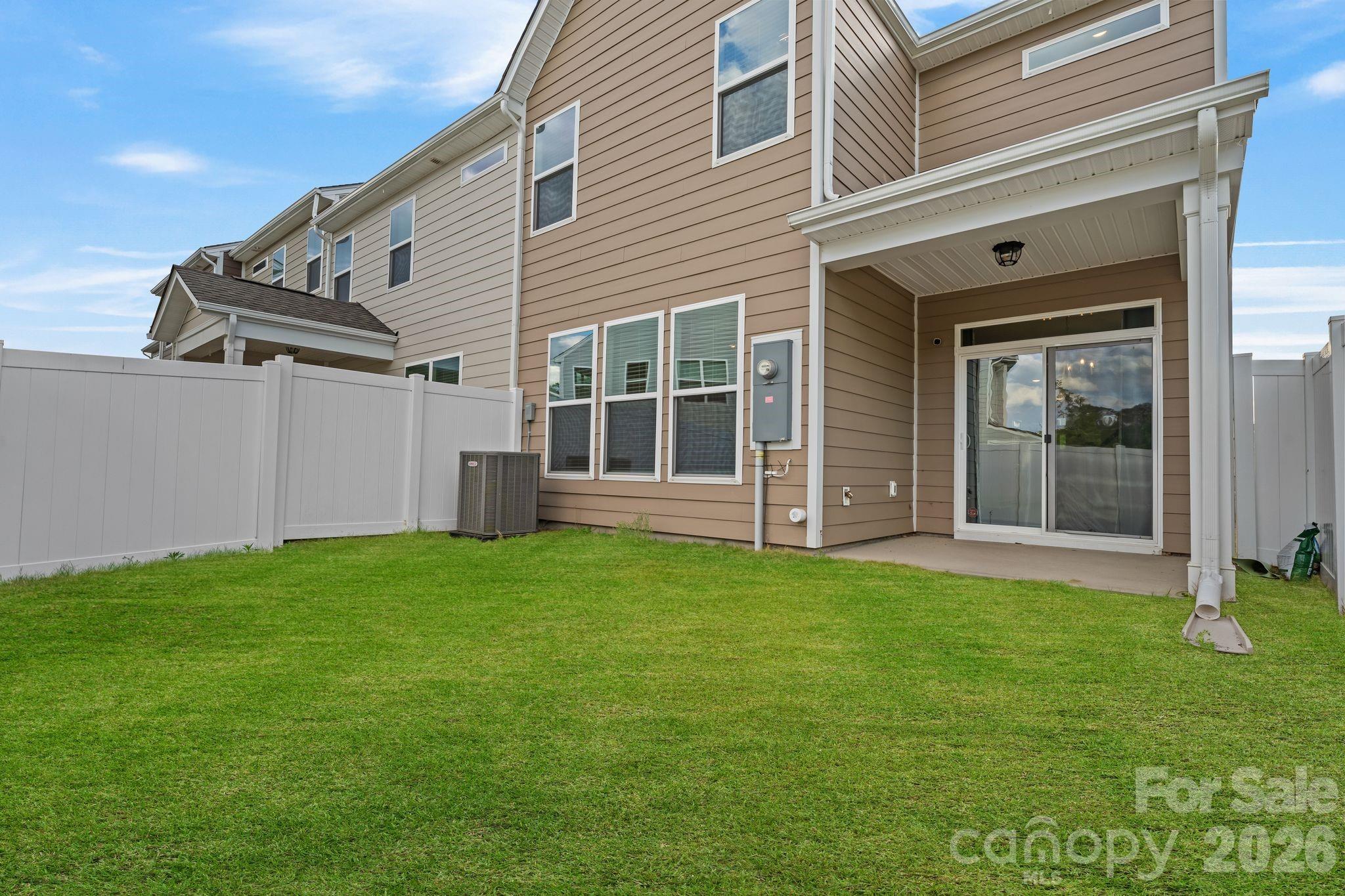 6211 Nandina Drive — Harrisburg