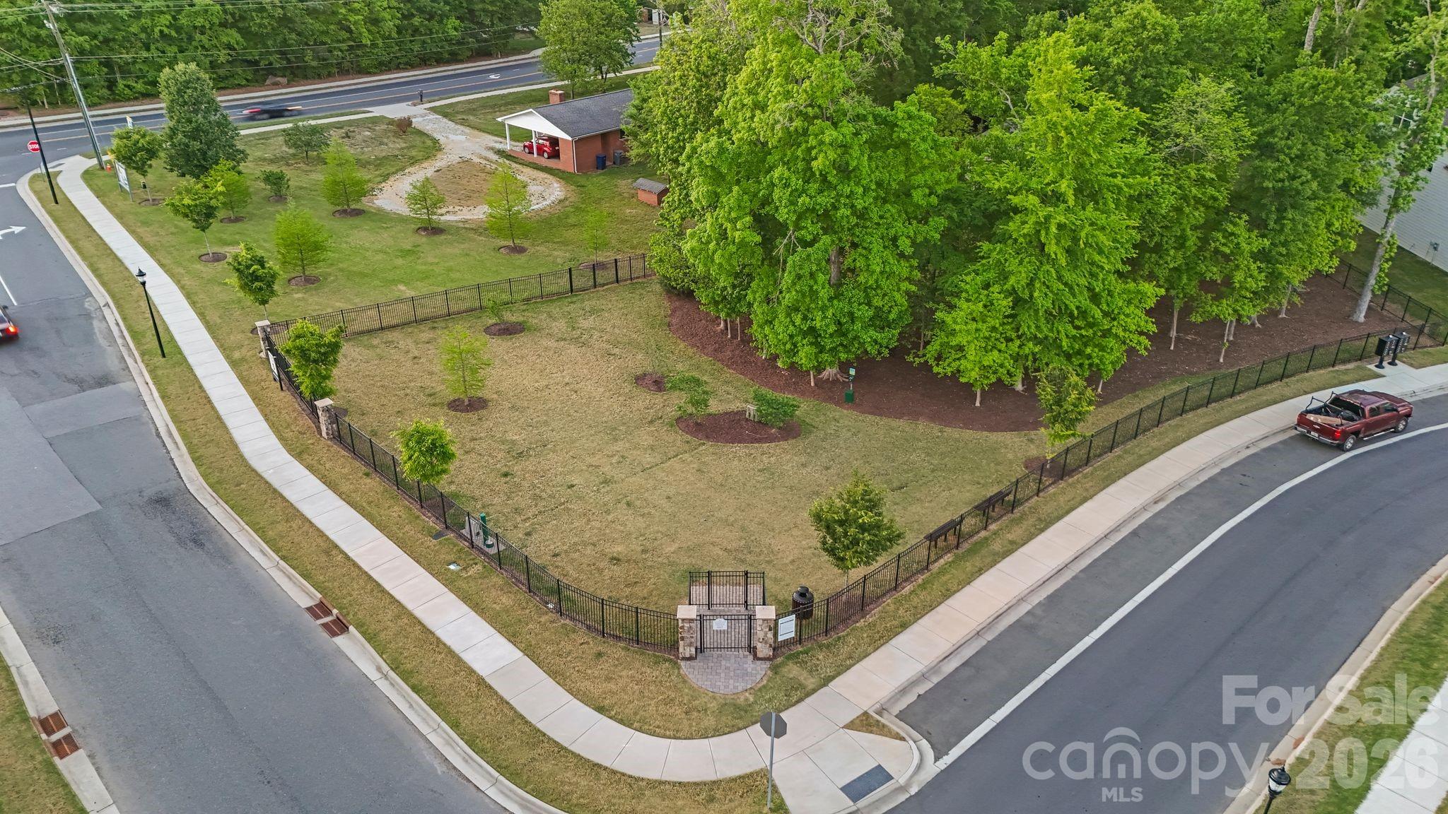 6211 Nandina Drive — Harrisburg