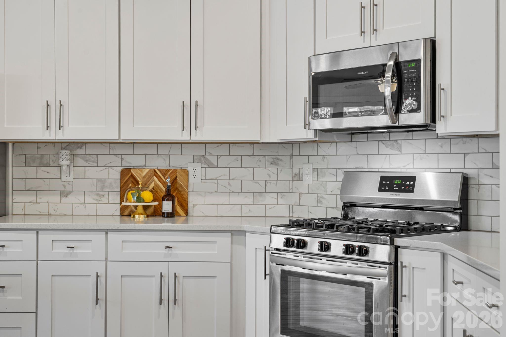 6211 Nandina Drive — Harrisburg