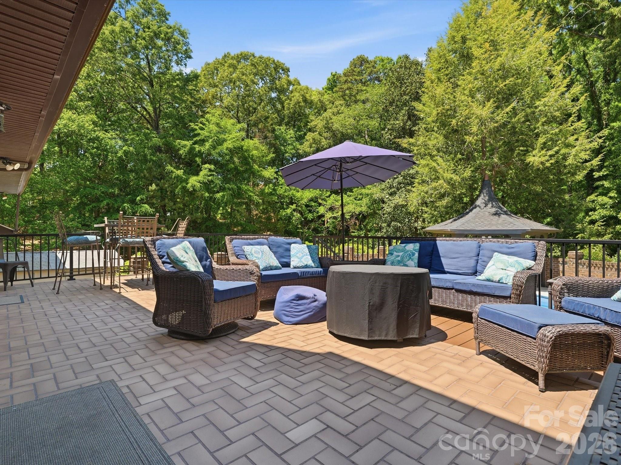 2637 Rolling Hills Drive — Monroe