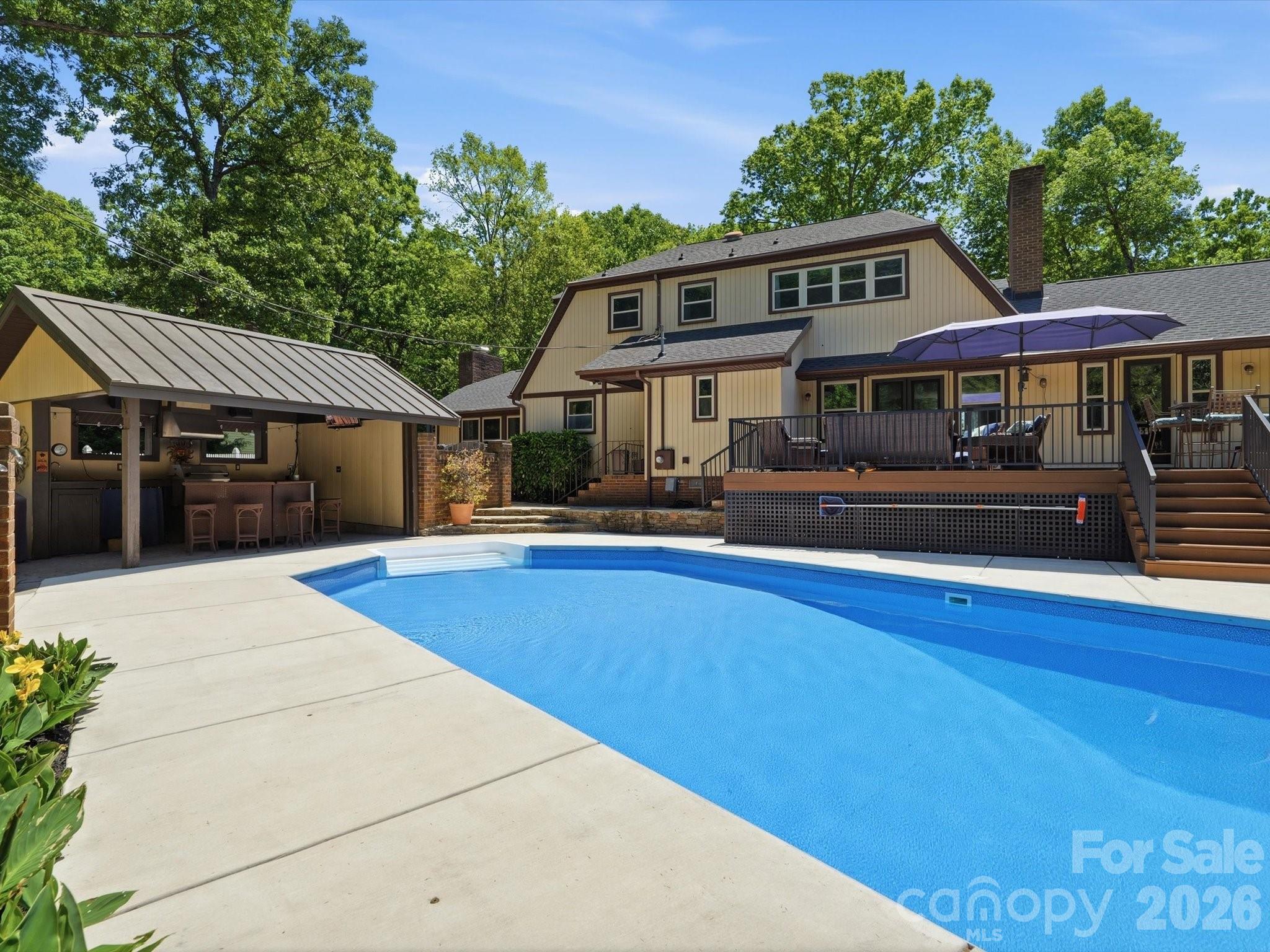2637 Rolling Hills Drive — Monroe